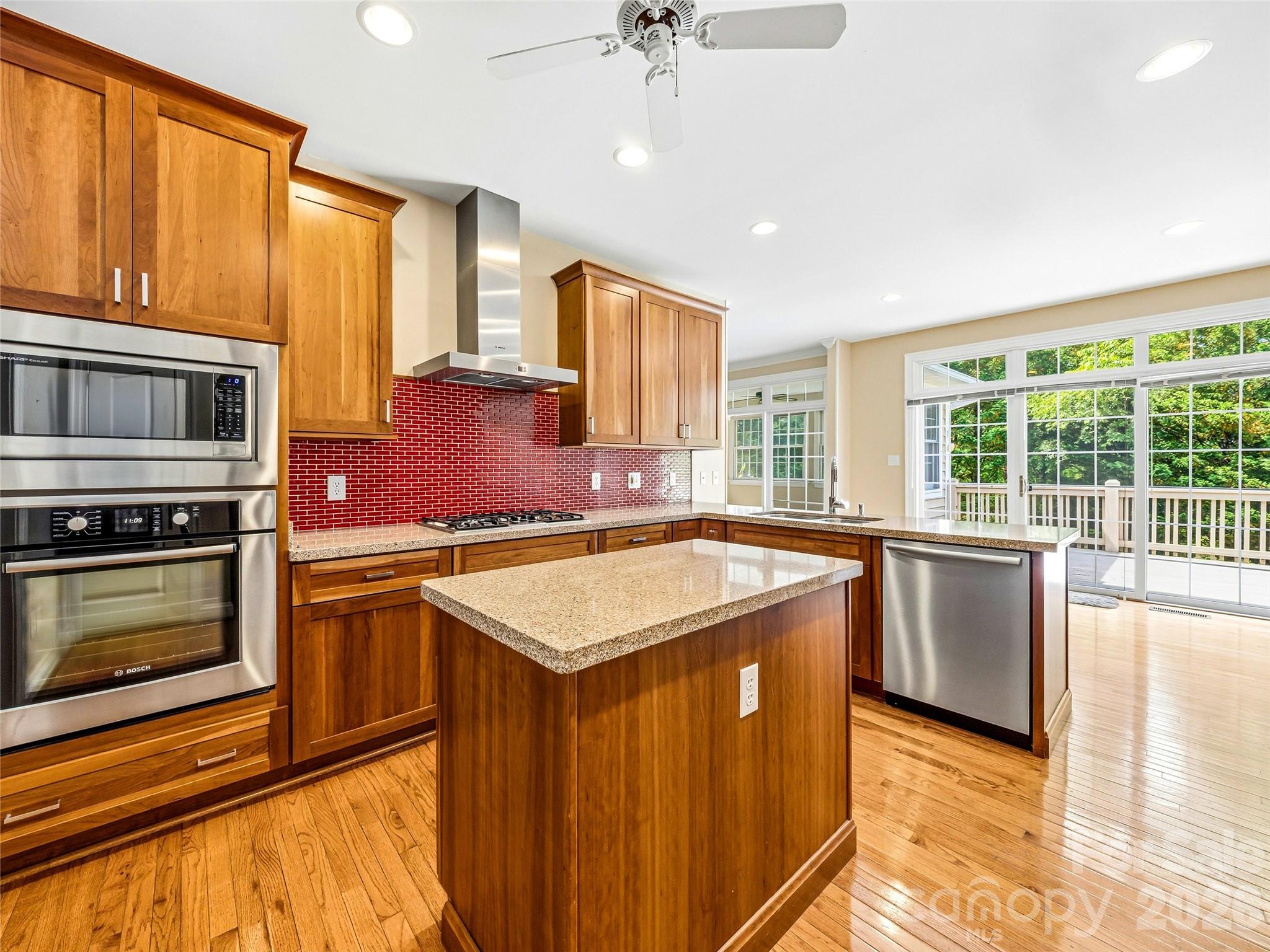 250 Midland Drive — Asheville