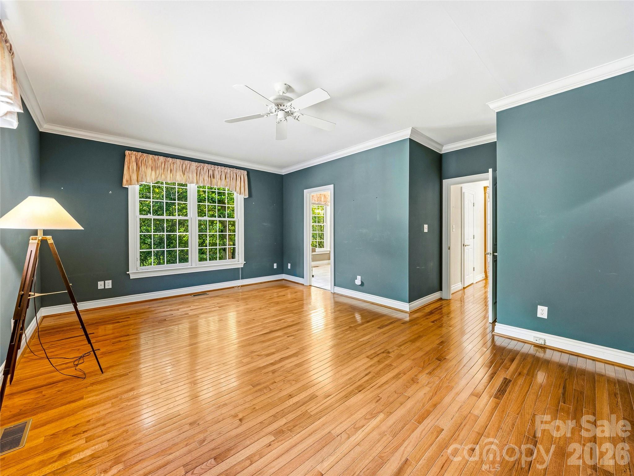 250 Midland Drive — Asheville