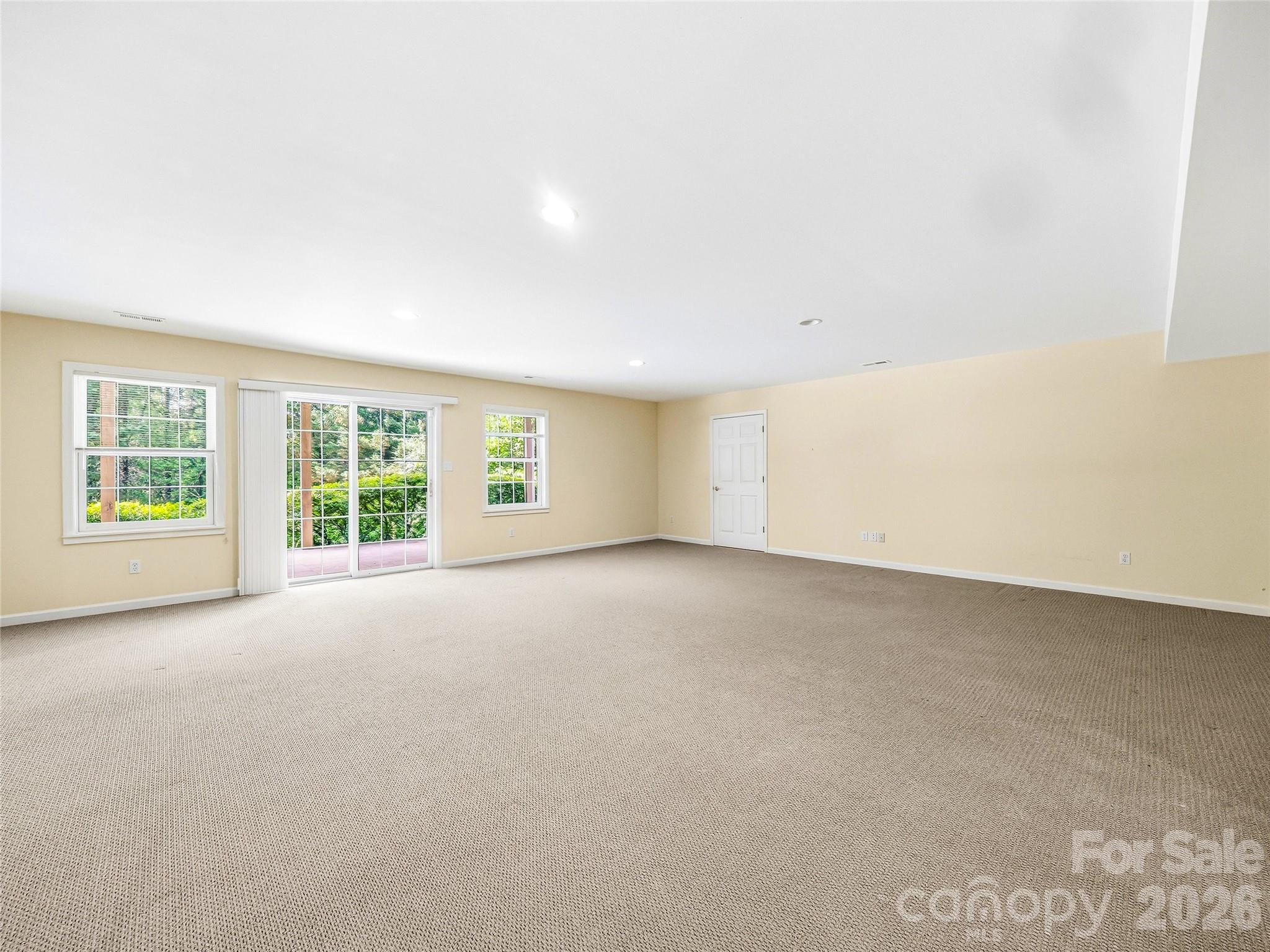 250 Midland Drive — Asheville