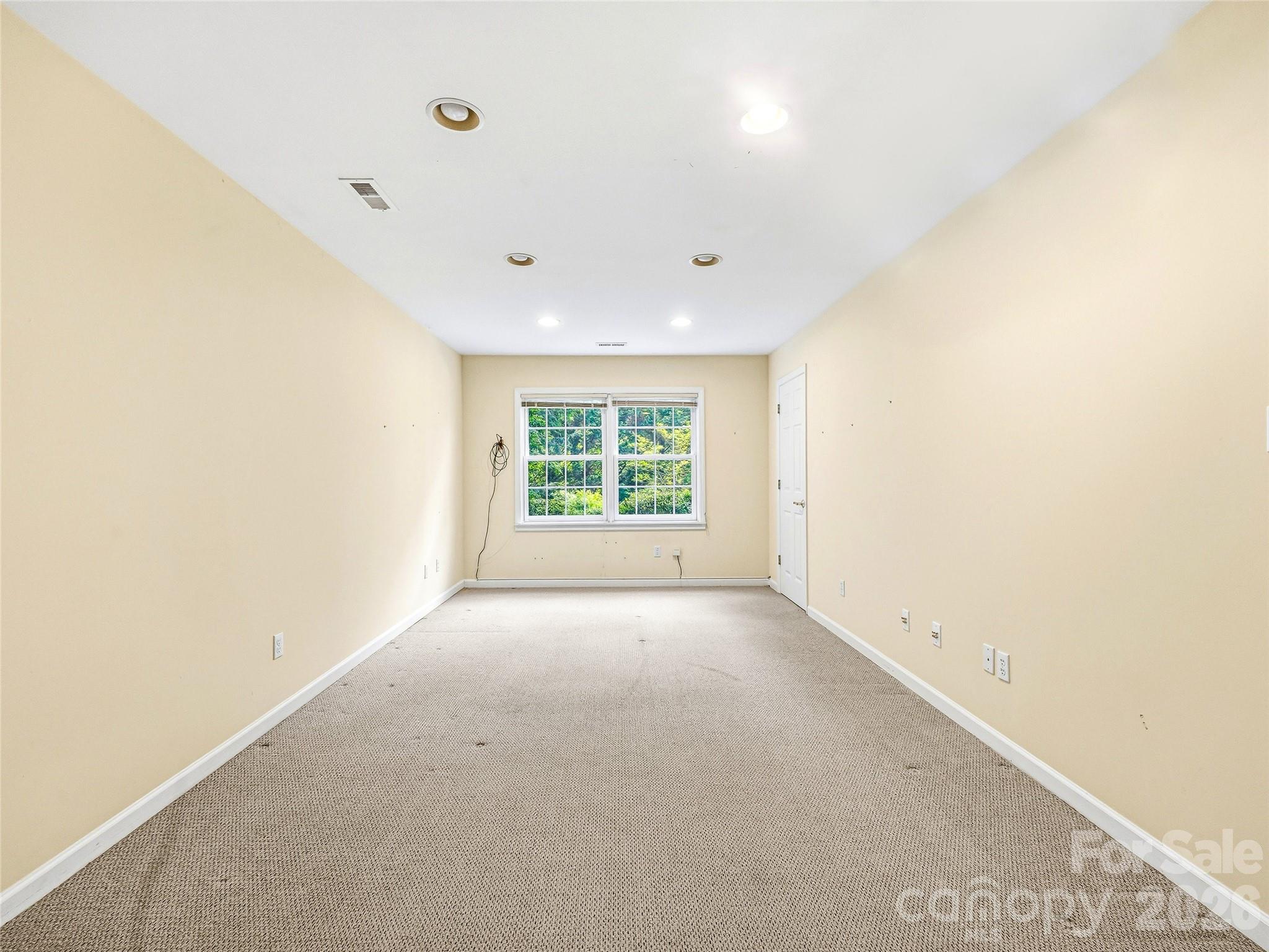 250 Midland Drive — Asheville