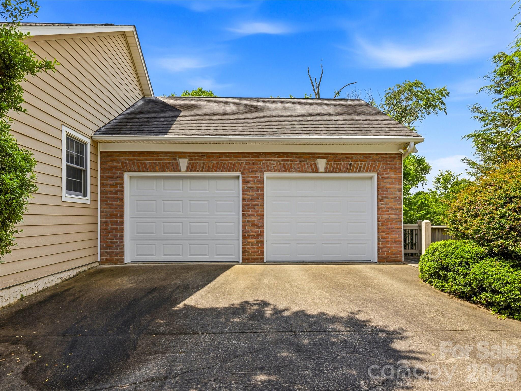 250 Midland Drive — Asheville
