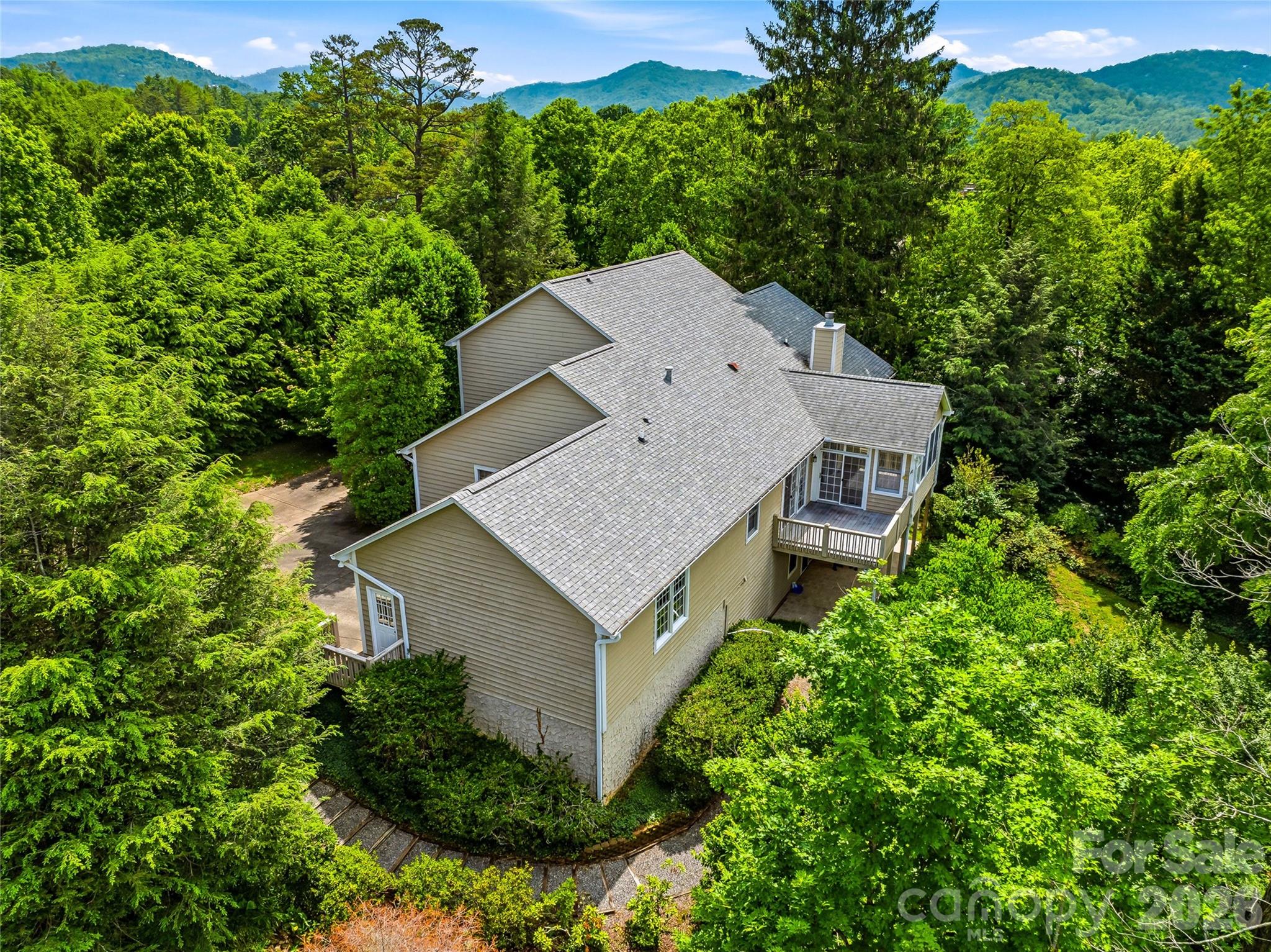 250 Midland Drive — Asheville