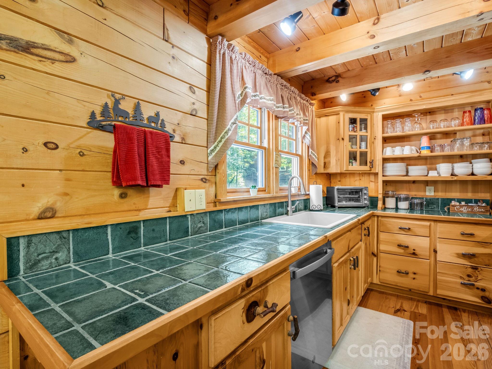 136 Dalton Court — Lake Lure