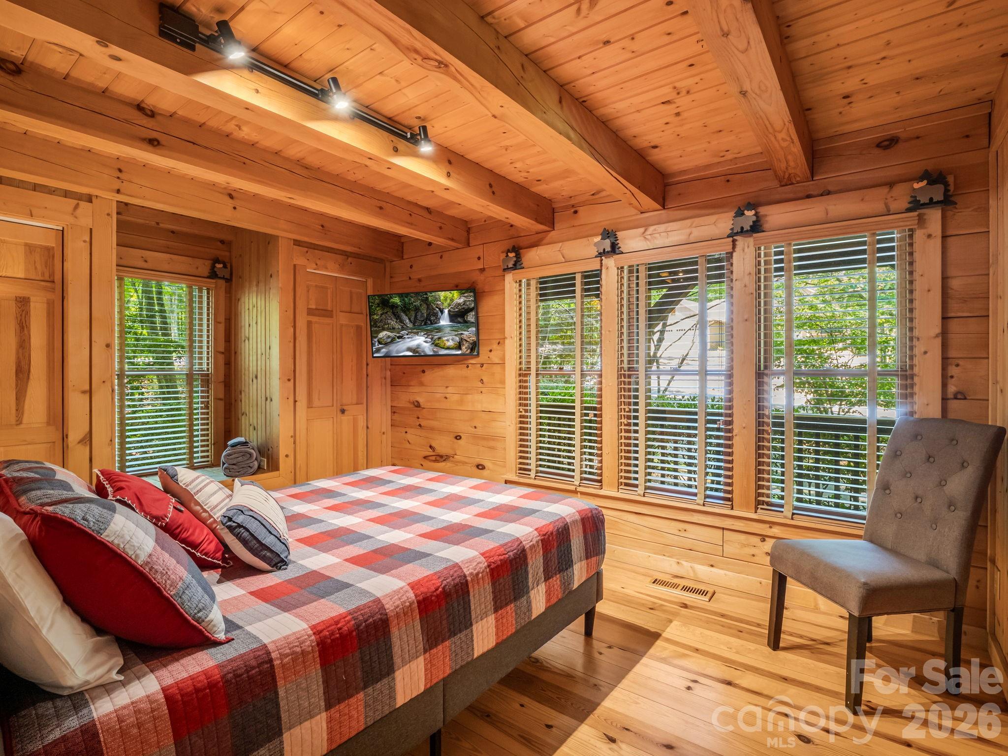 136 Dalton Court — Lake Lure
