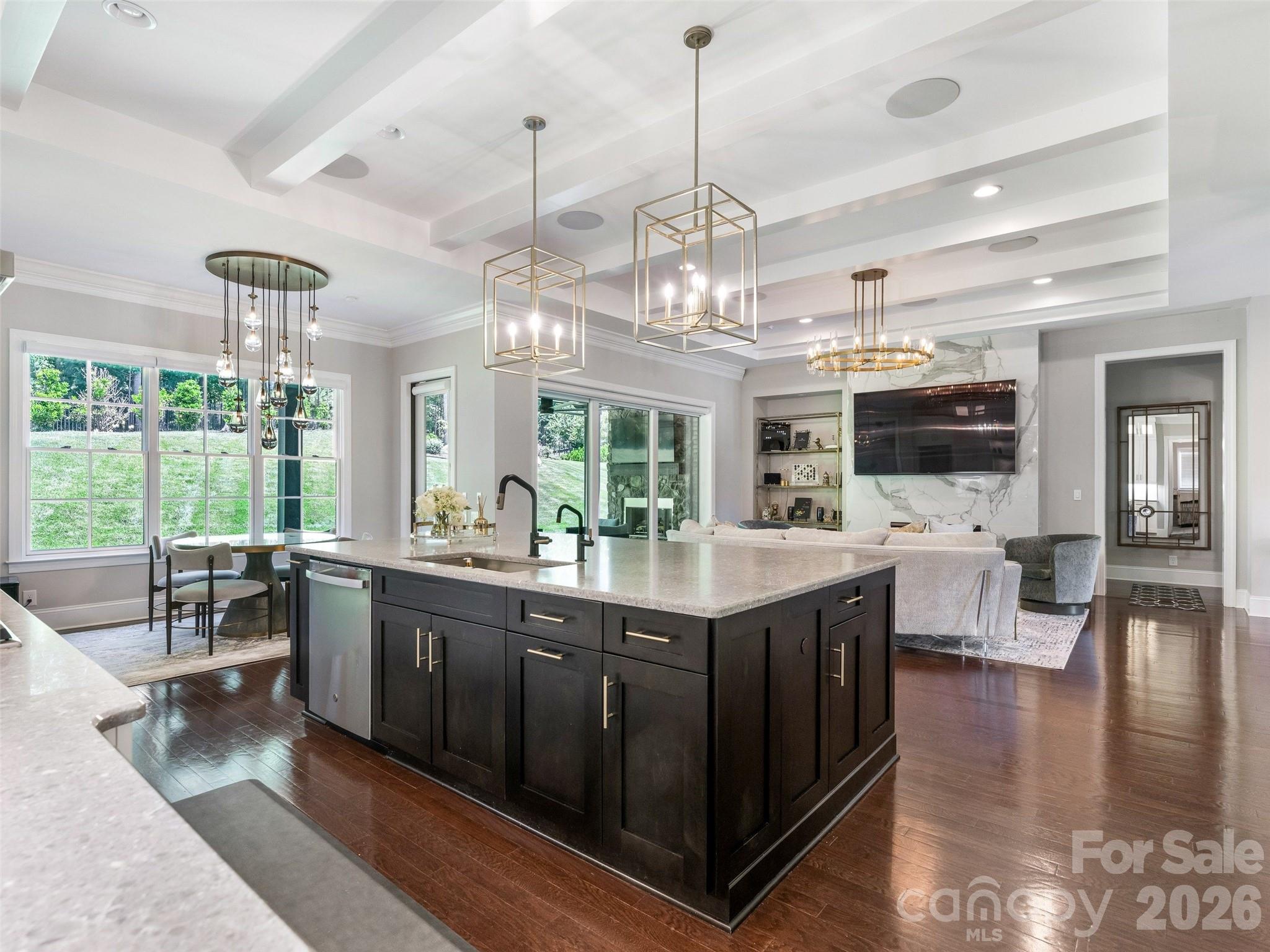 1115 Shelton Oaks Court — Matthews