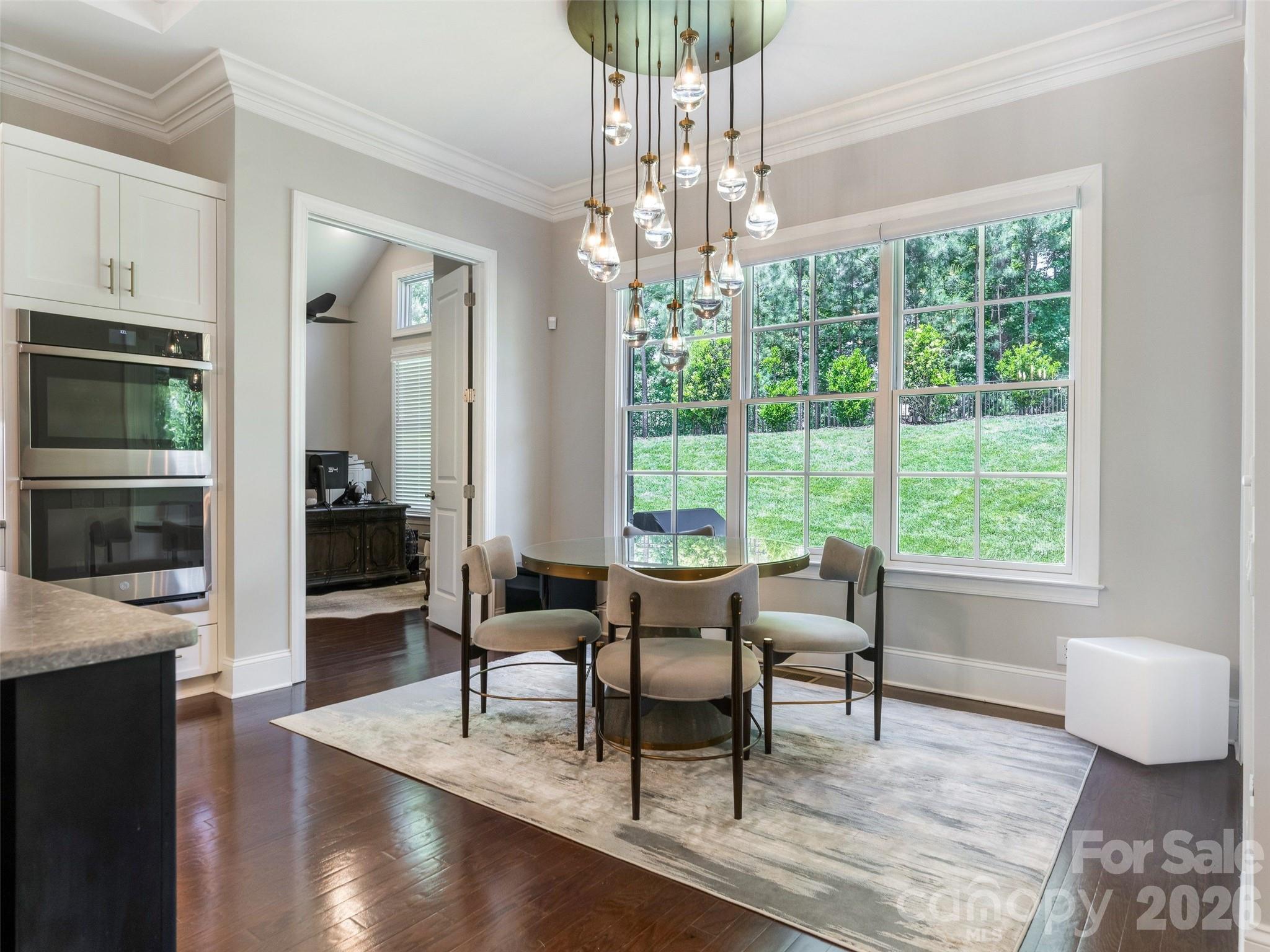1115 Shelton Oaks Court — Matthews
