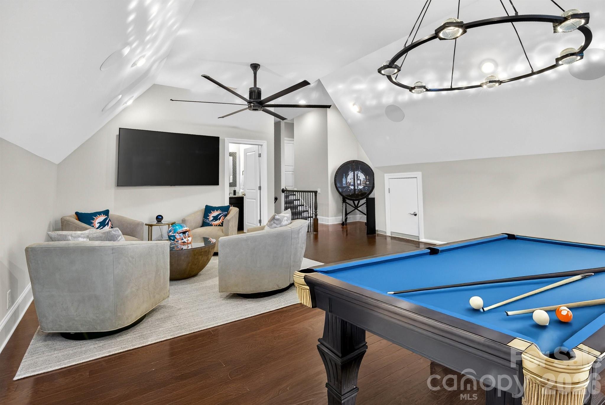 1115 Shelton Oaks Court — Matthews