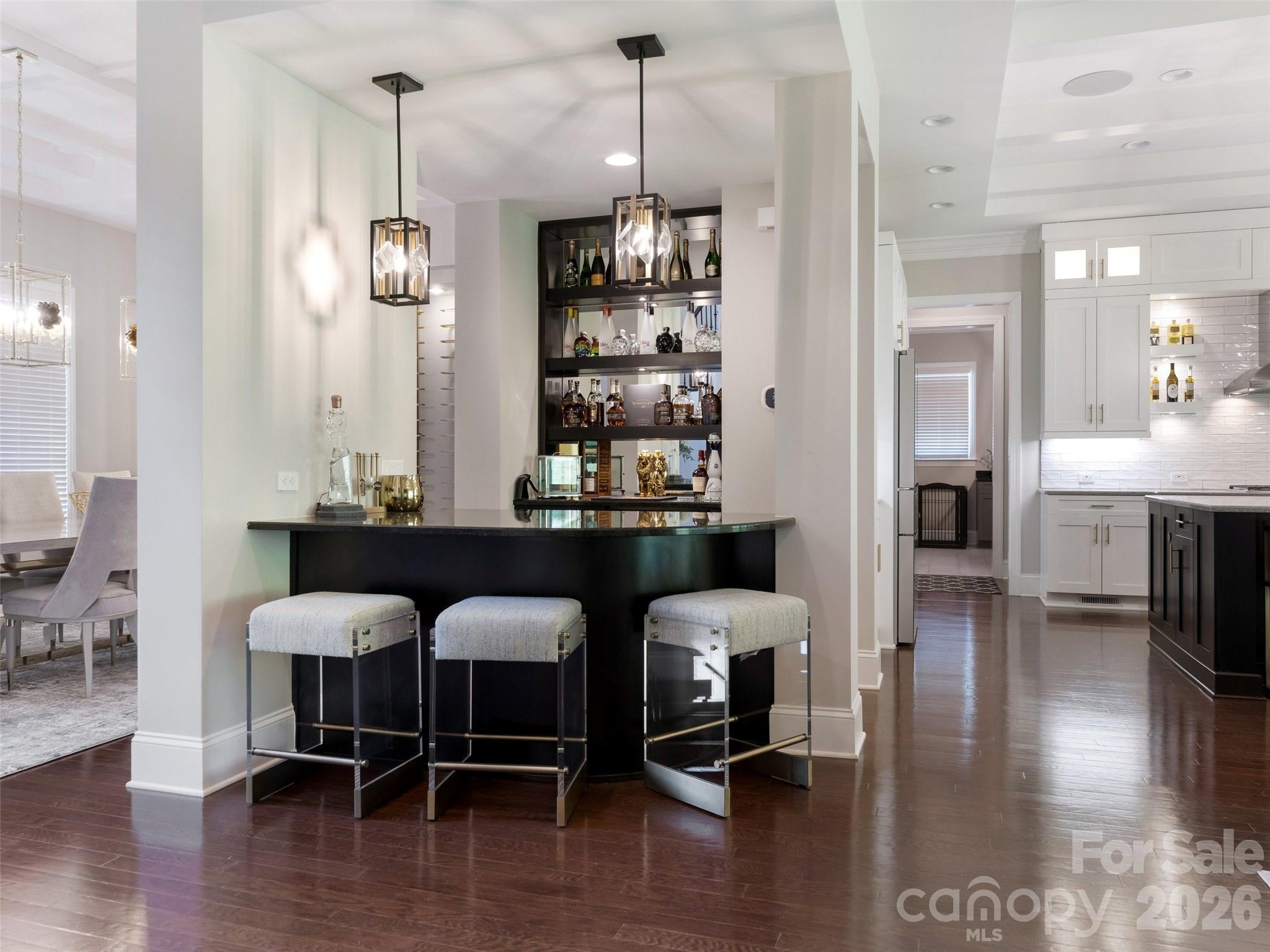 1115 Shelton Oaks Court — Matthews