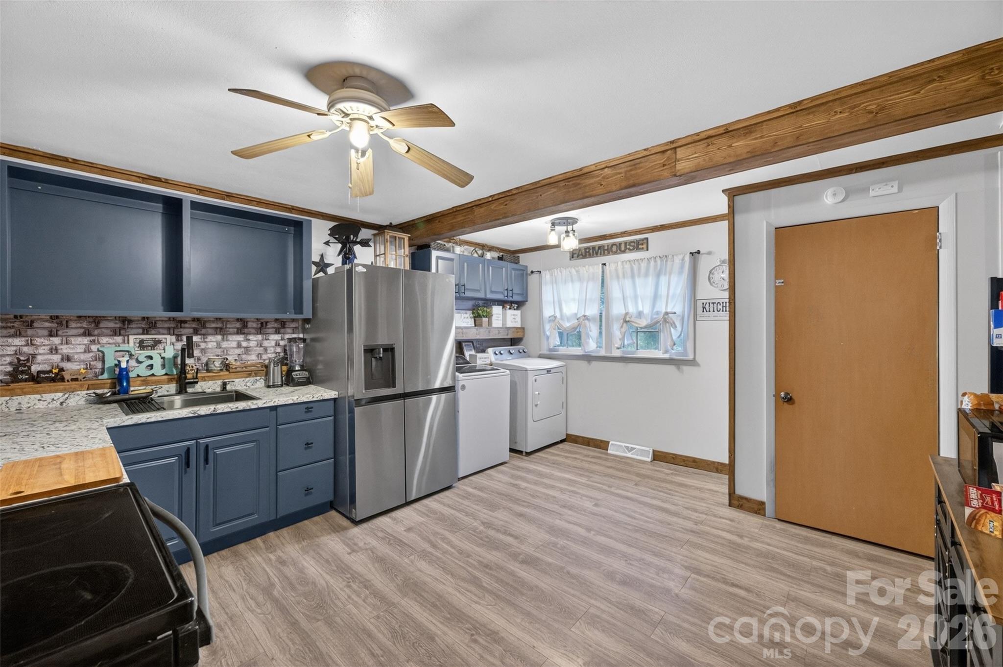 13 E Murray Street — Maiden