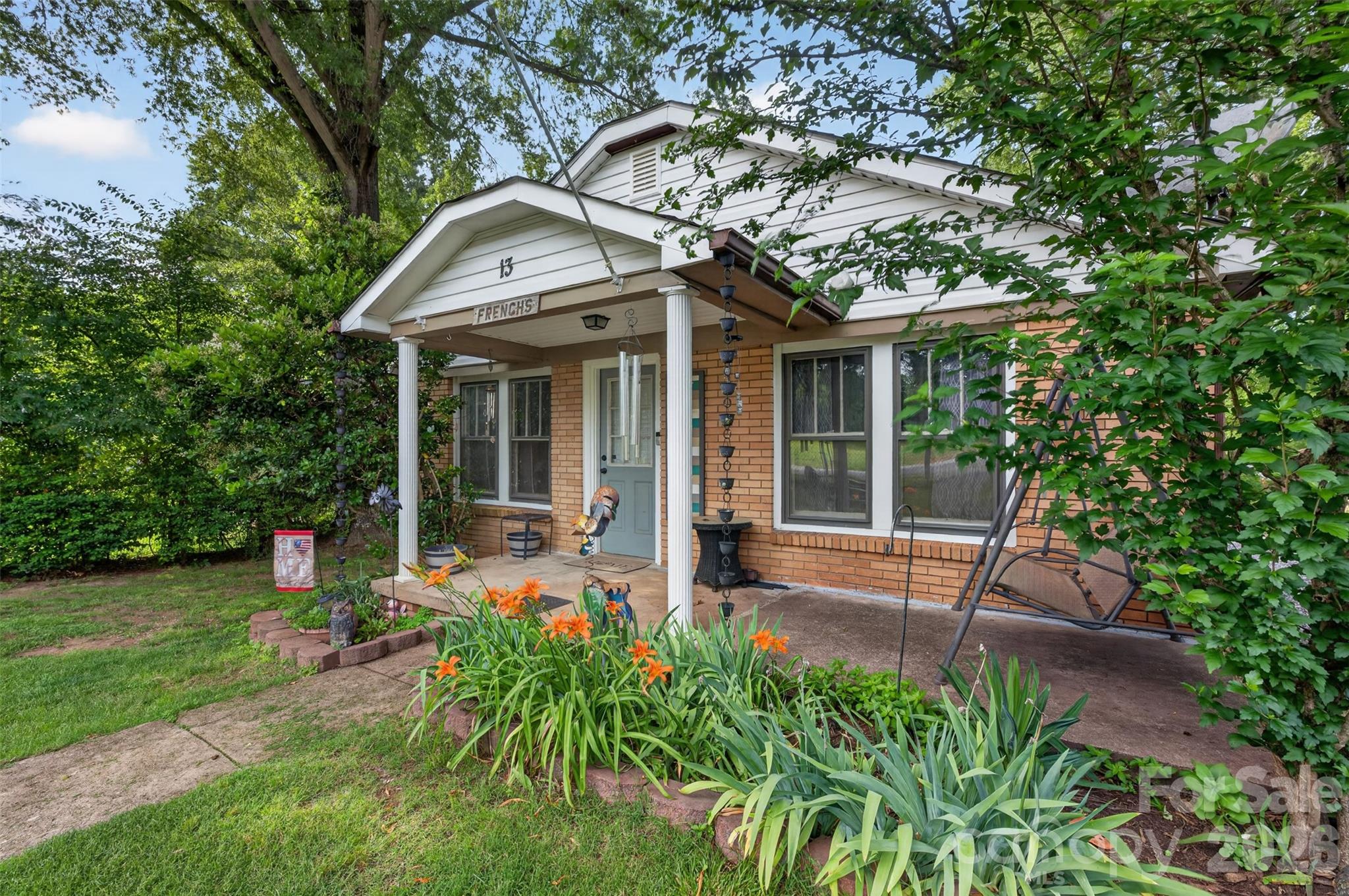 13 E Murray Street — Maiden