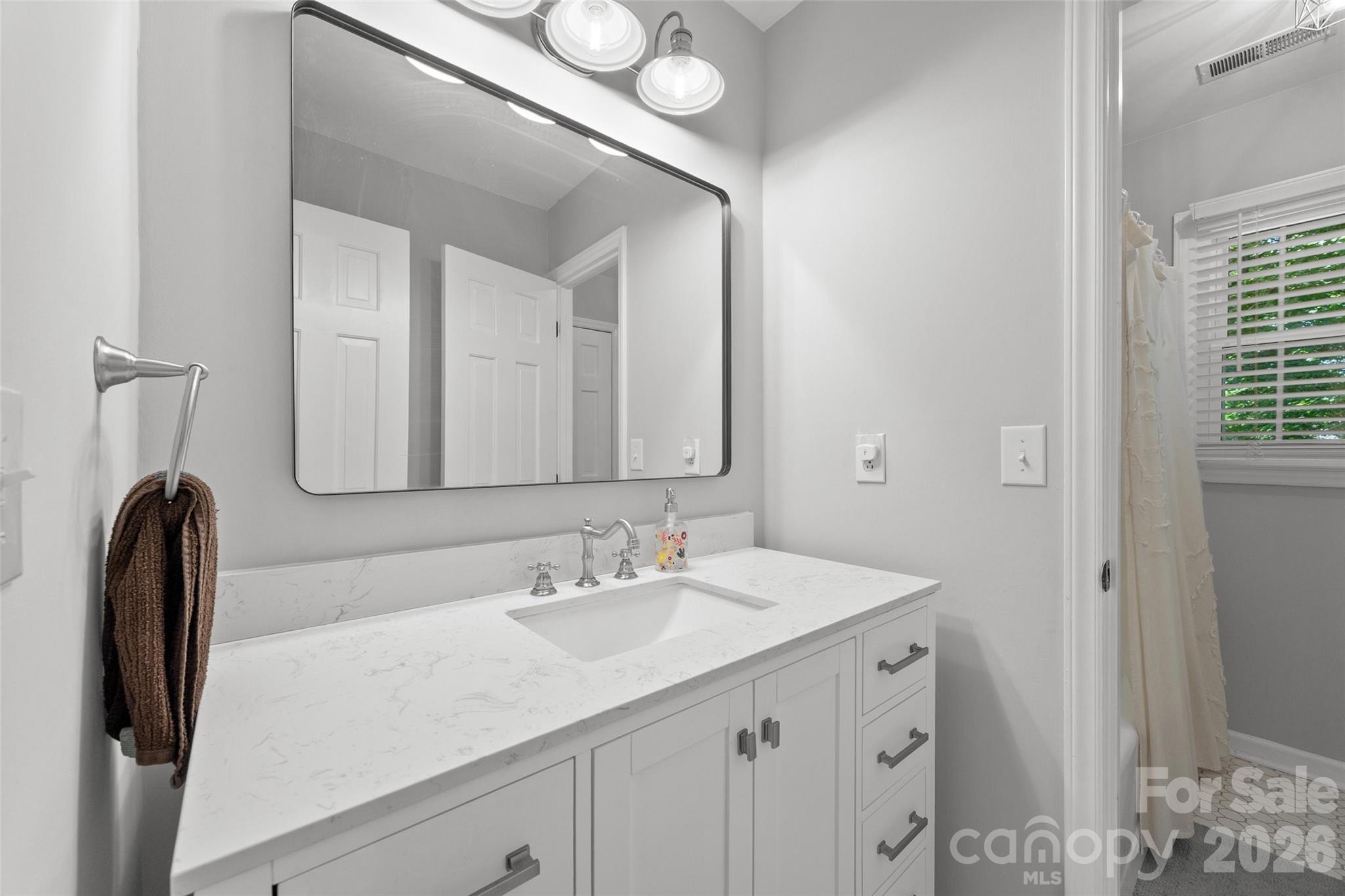 10924 Pampas Circle — Charlotte