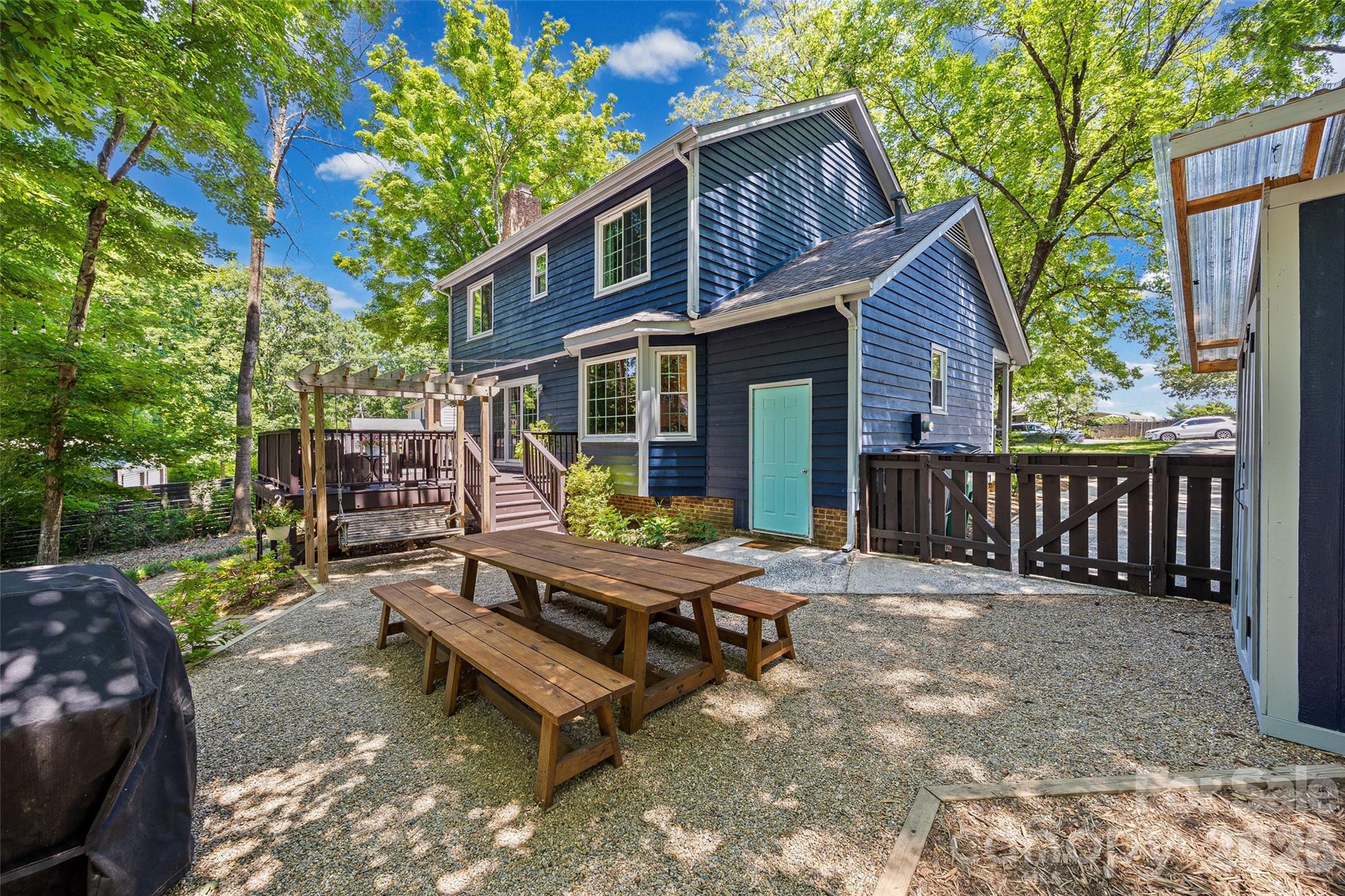 10924 Pampas Circle — Charlotte