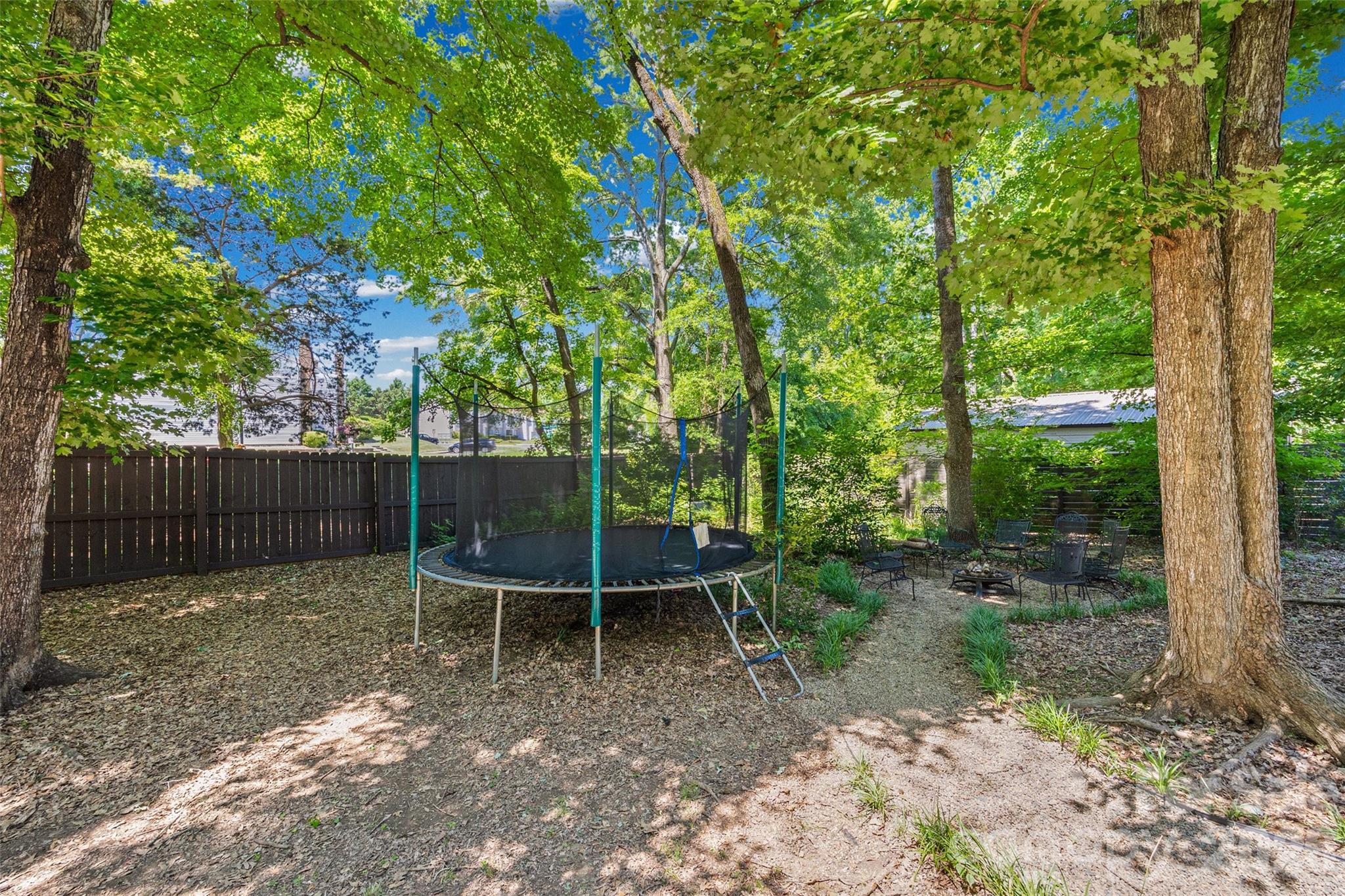 10924 Pampas Circle — Charlotte