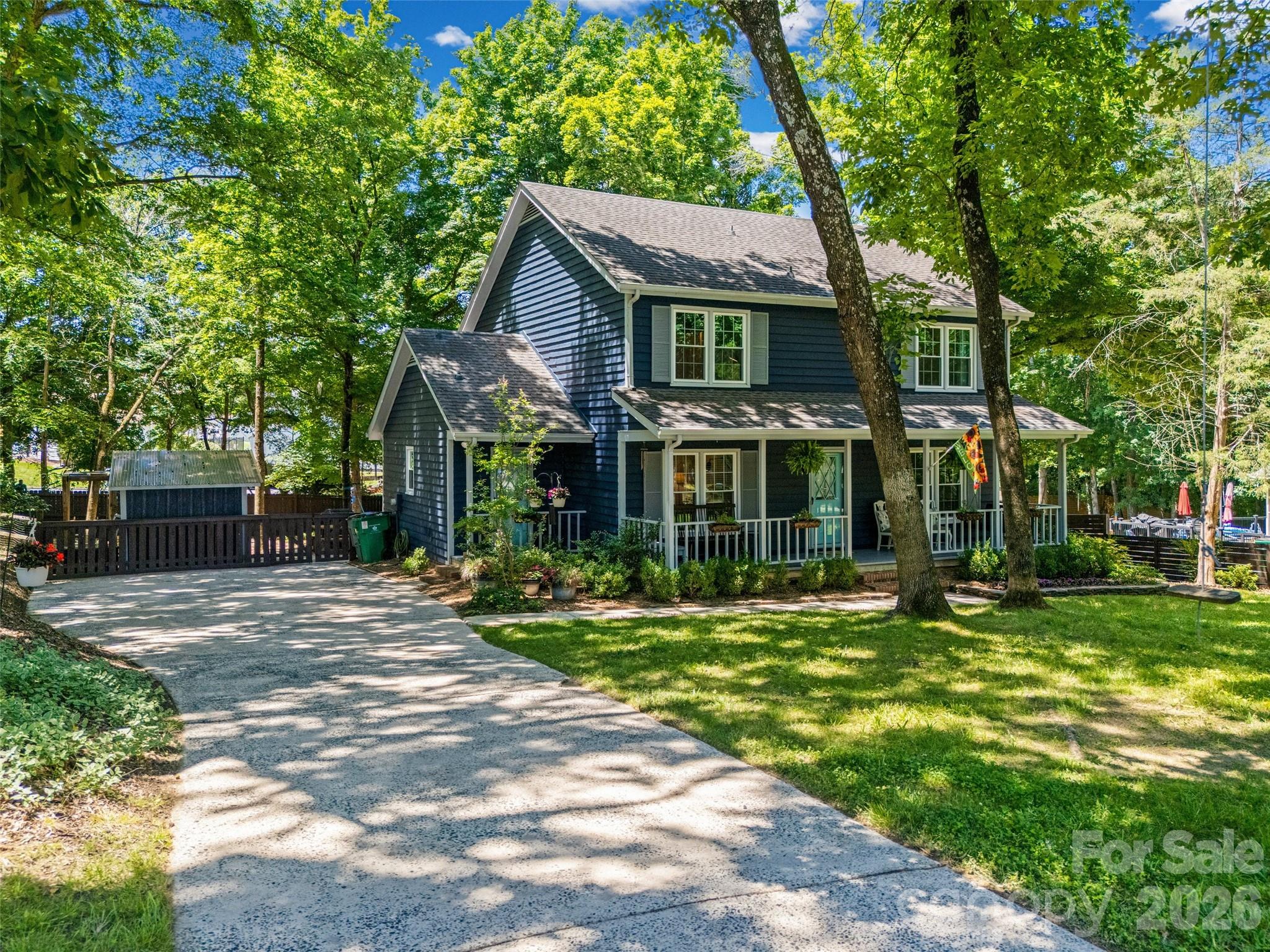 10924 Pampas Circle — Charlotte
