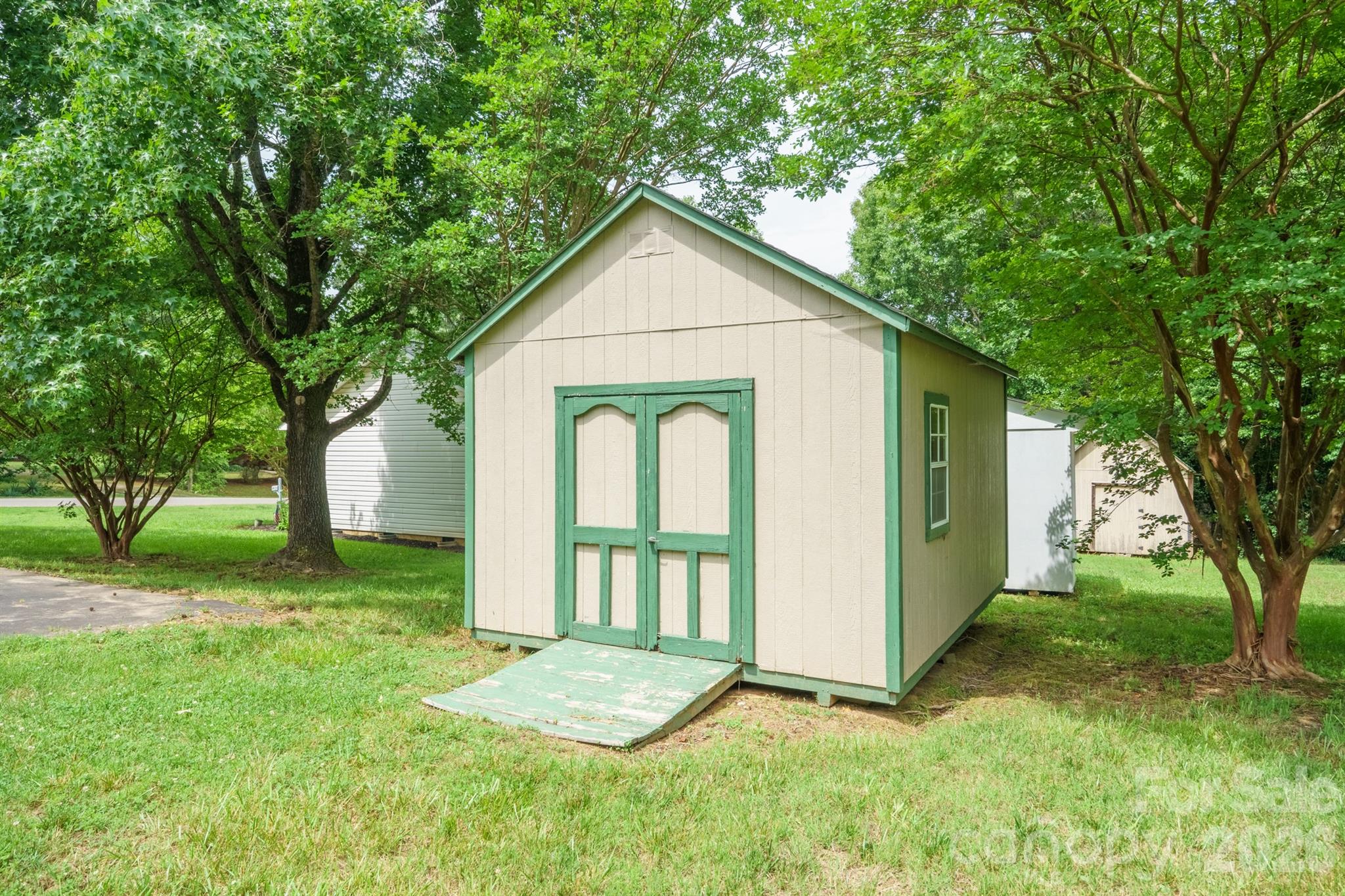 7553 Katherine Drive — Denver
