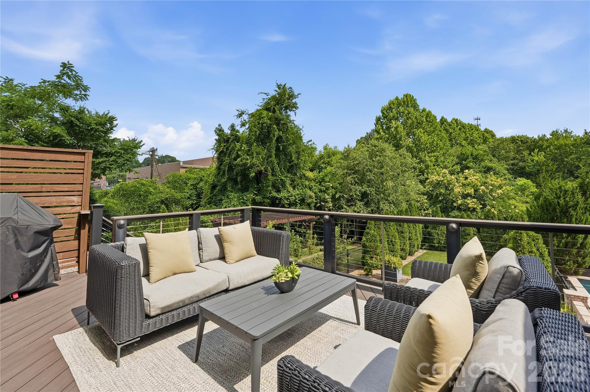 812 Ideal Way — Charlotte