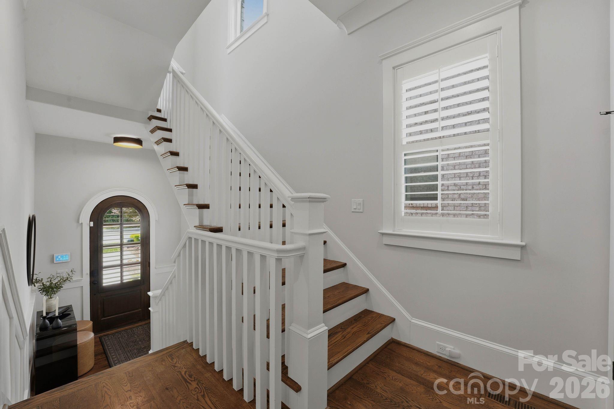 812 Ideal Way — Charlotte