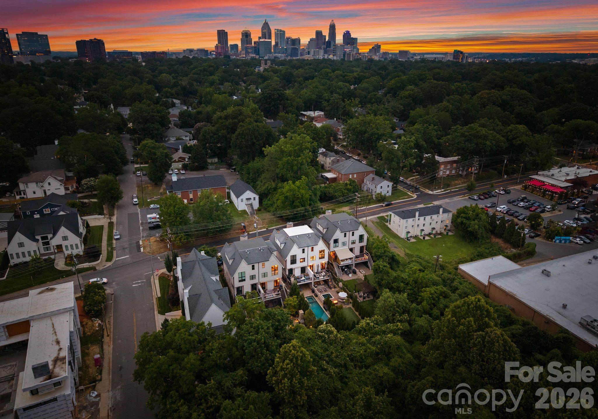 812 Ideal Way — Charlotte