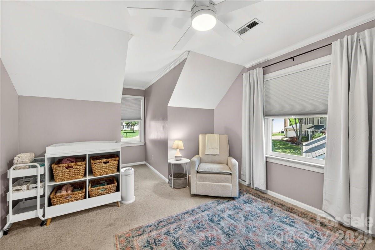 9018 Hunters Pointe Drive — Huntersville