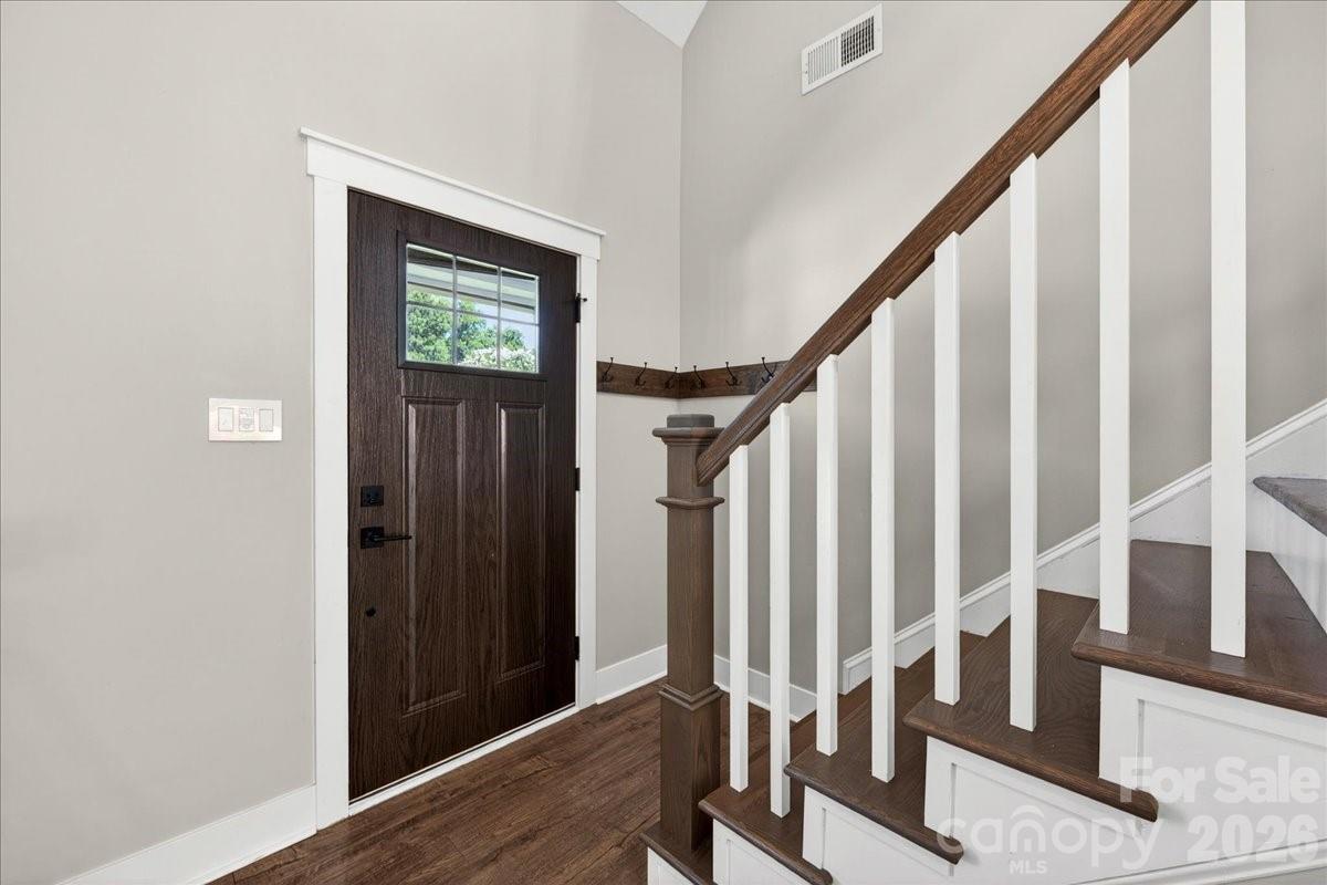 9018 Hunters Pointe Drive — Huntersville