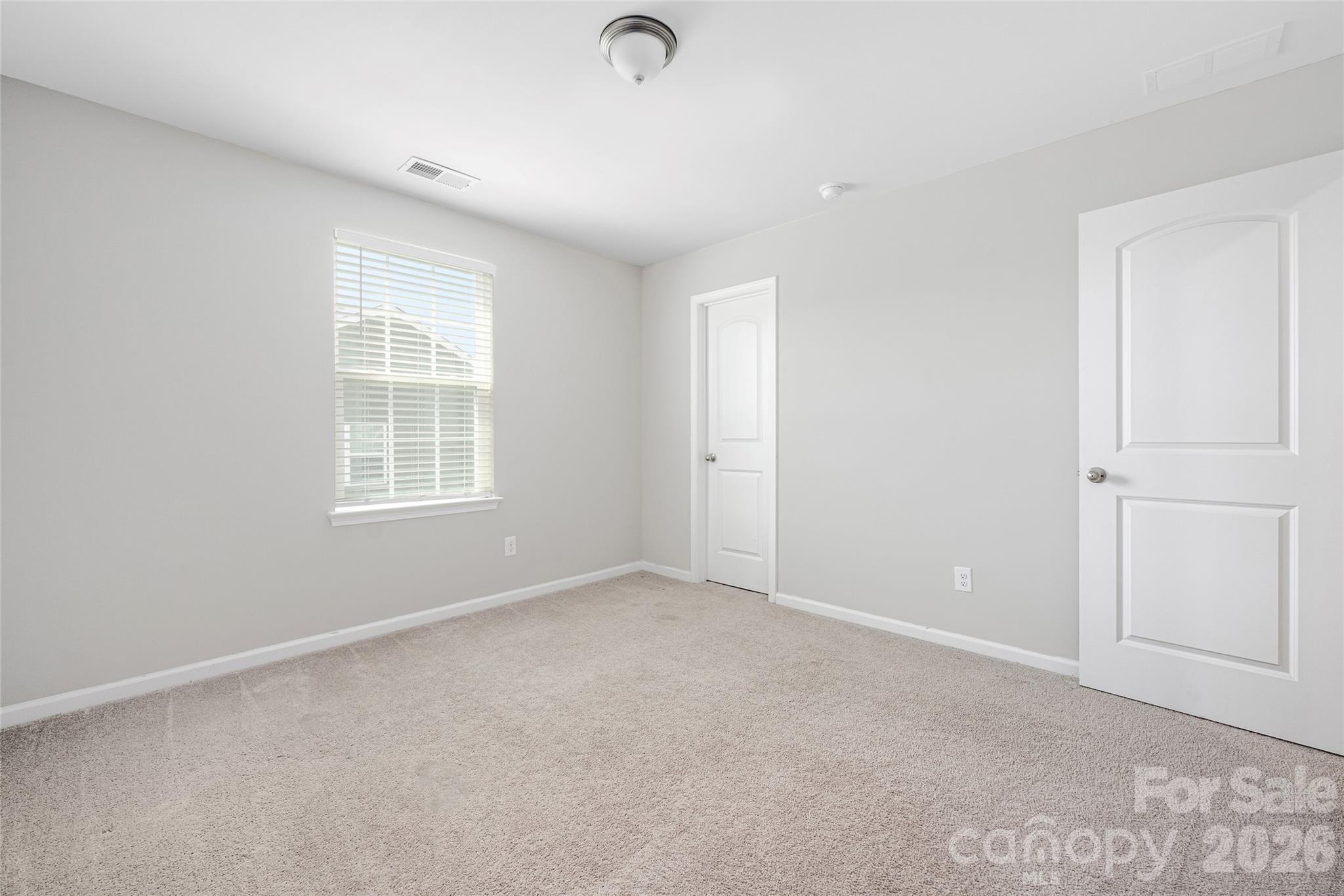 11119 Grenfell Avenue — Huntersville