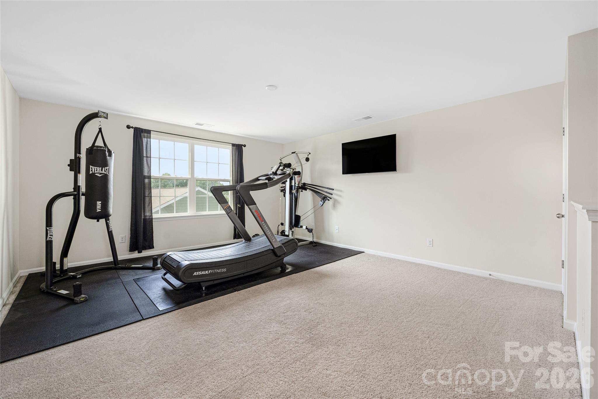 11119 Grenfell Avenue — Huntersville