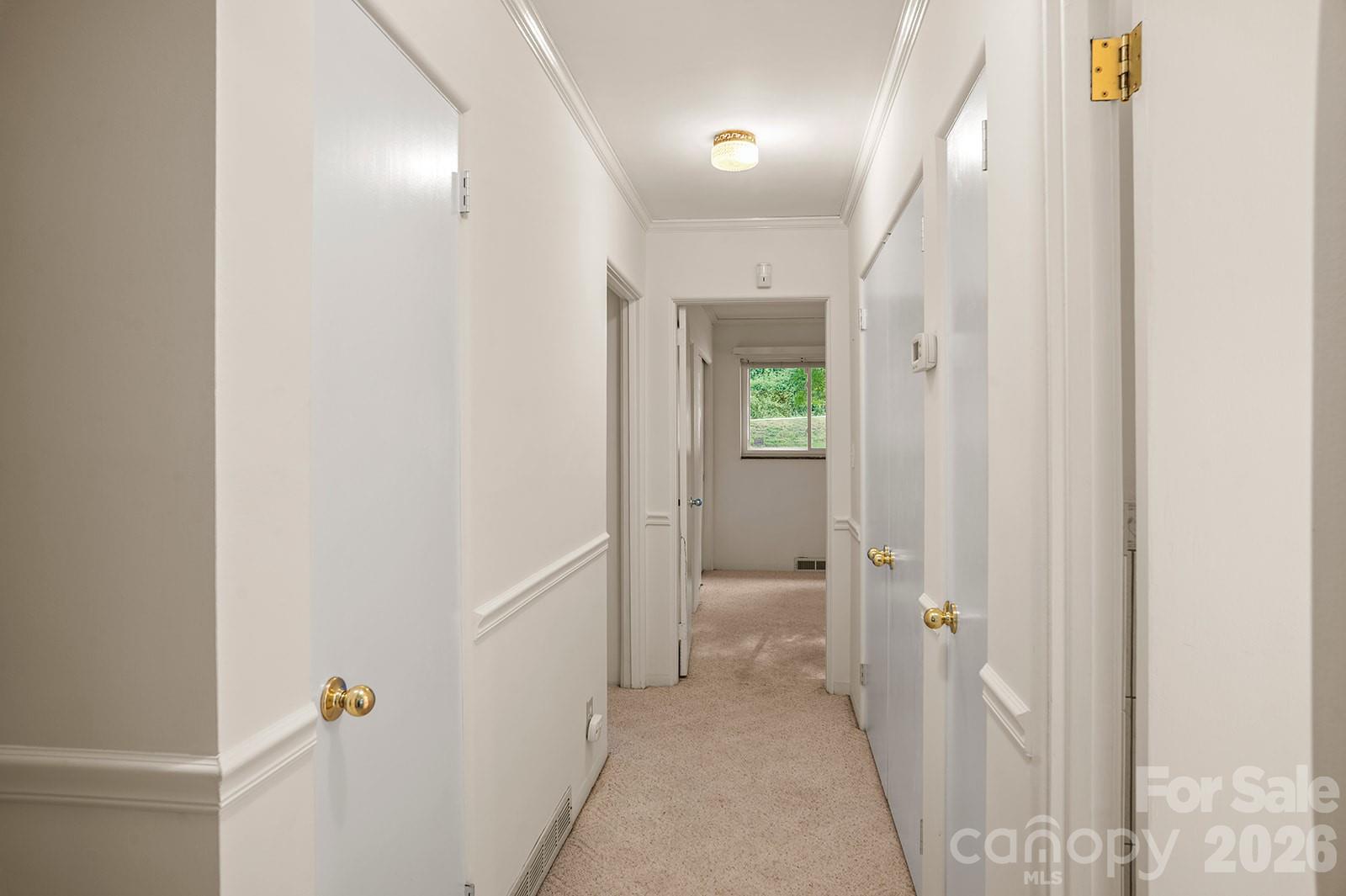 1235 Ashby Lane — Hendersonville
