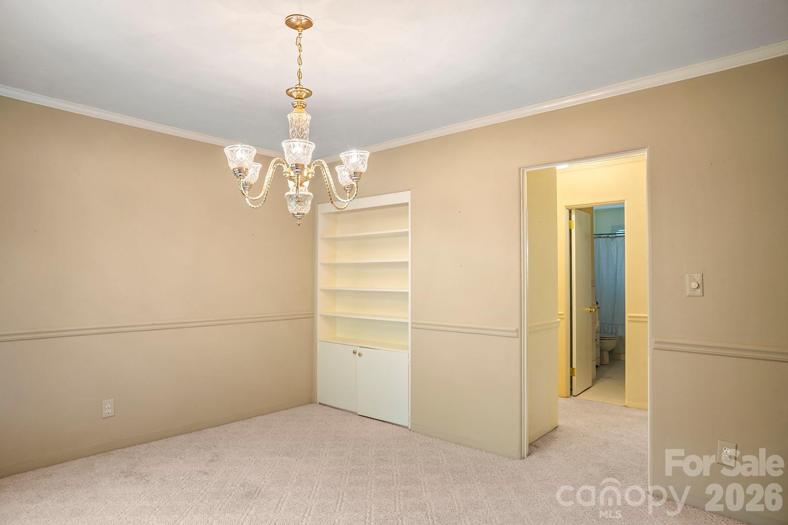 1235 Ashby Lane — Hendersonville