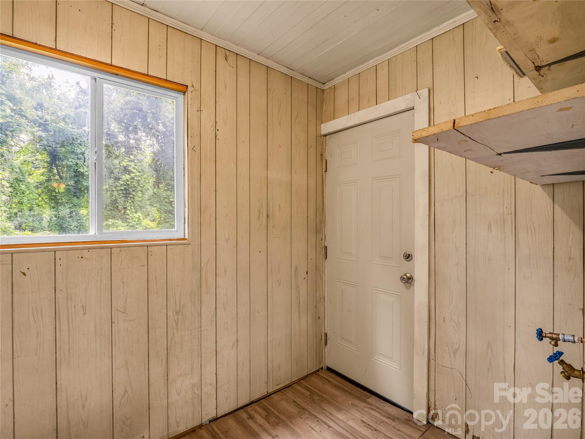 203 California Street — Spindale