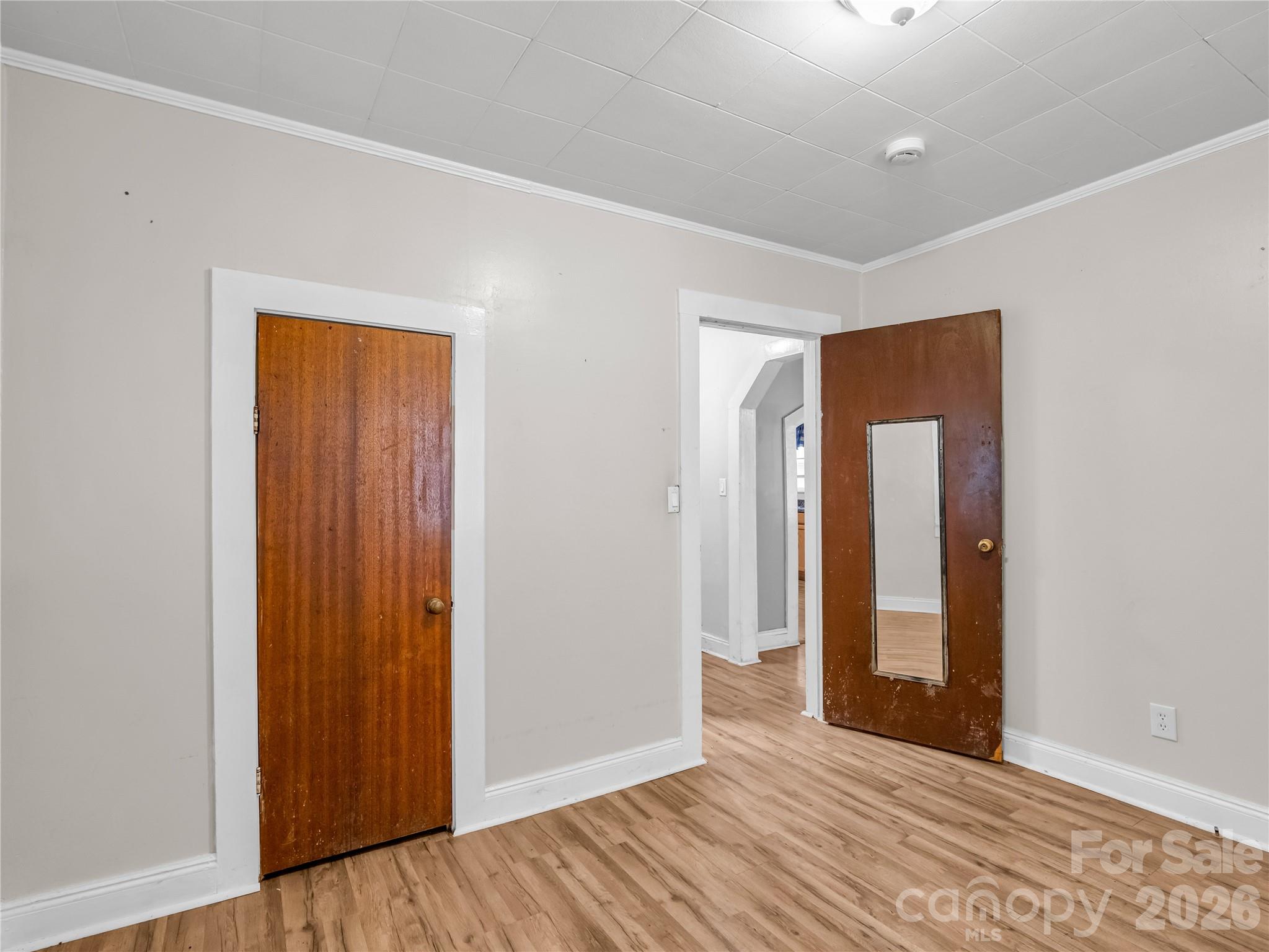 203 California Street — Spindale