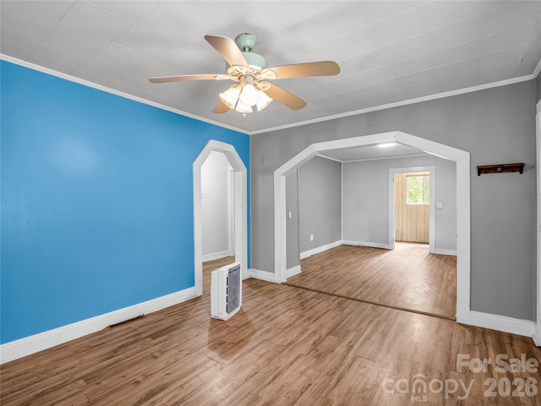 203 California Street — Spindale