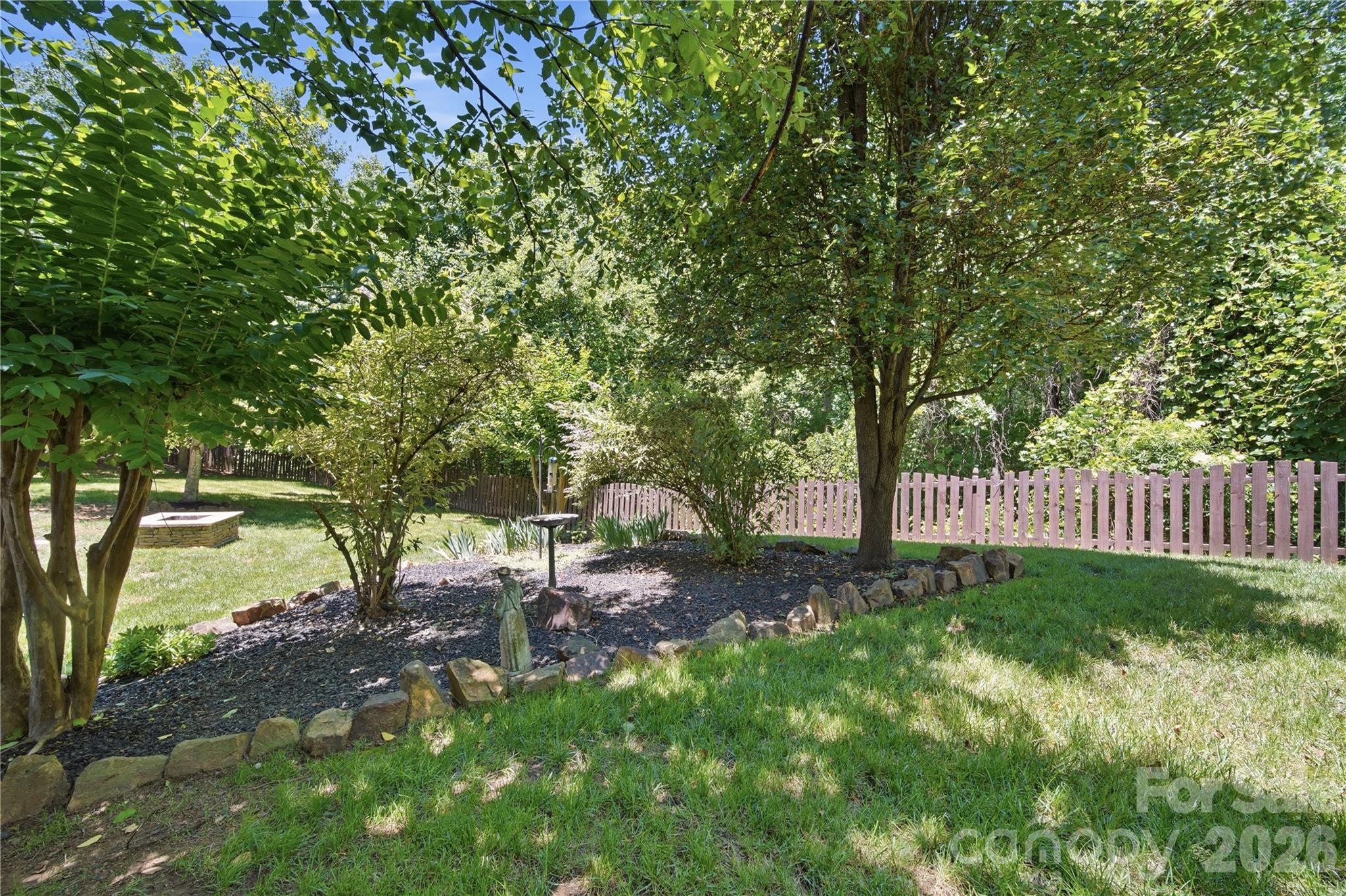 8465 Mossy Cup Trail — Harrisburg