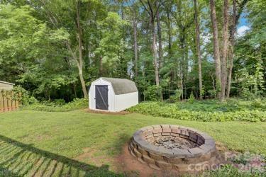 216 Hillside Avenue SW #36-38 — Concord