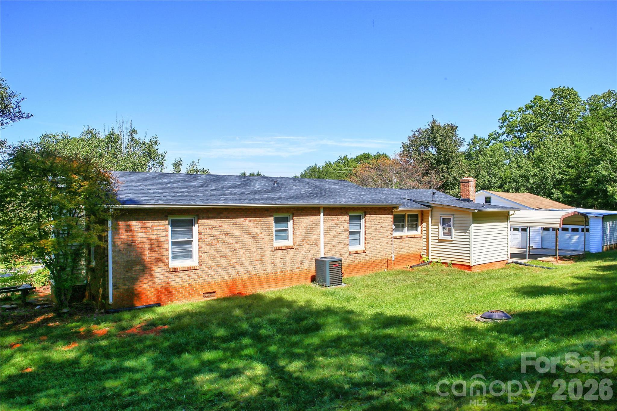 5291 E Bandys Crossroads Road — Catawba