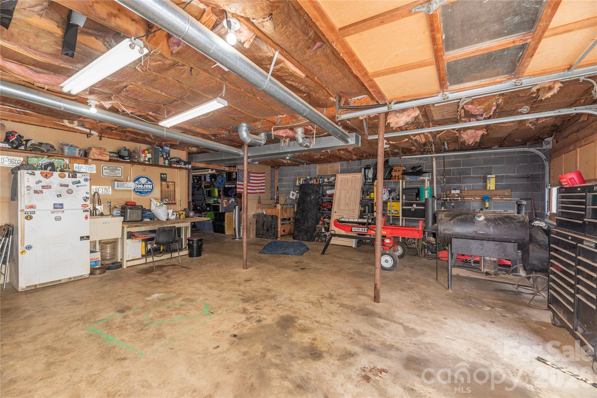 262 Gibson Branch Road — Clyde