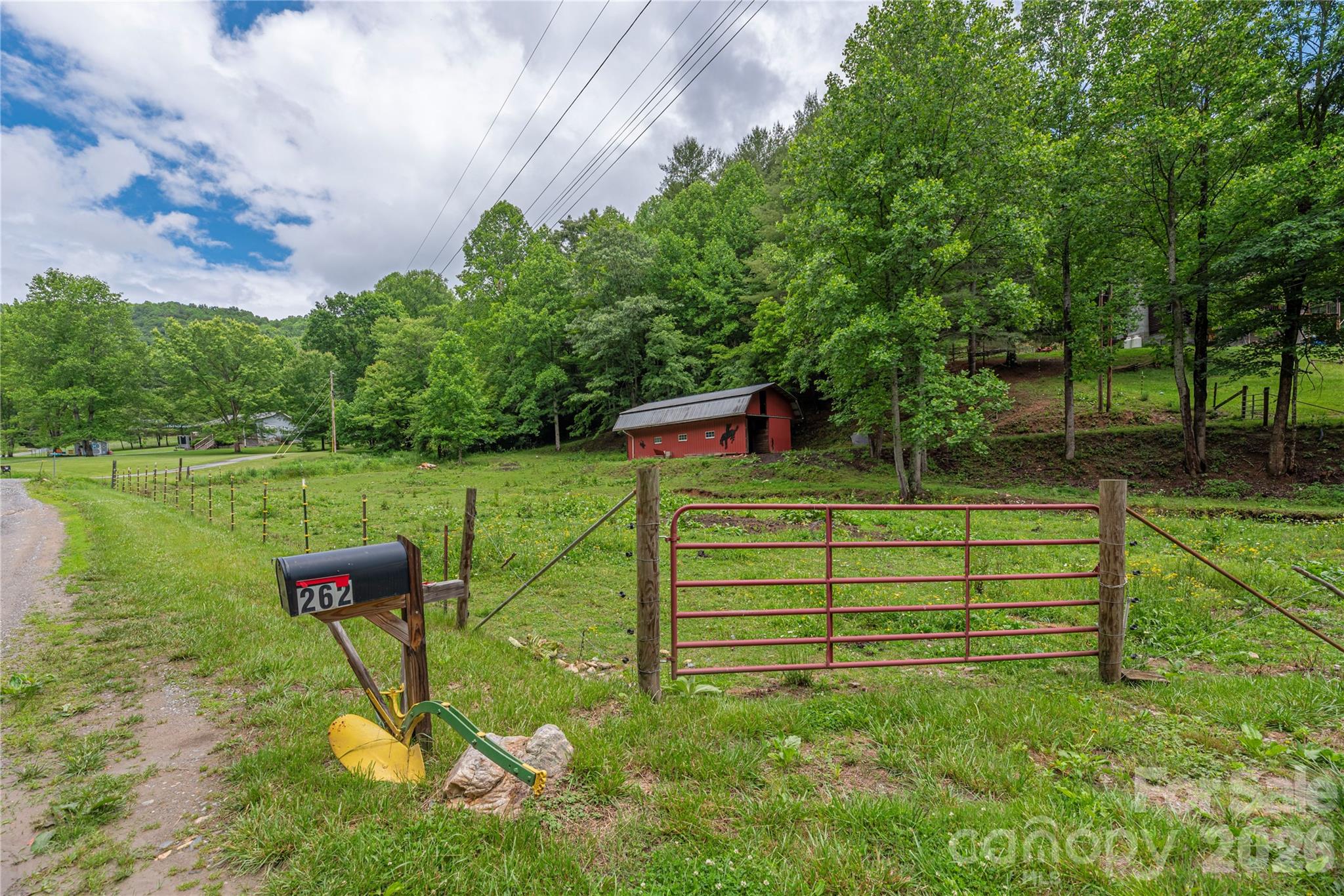 262 Gibson Branch Road — Clyde