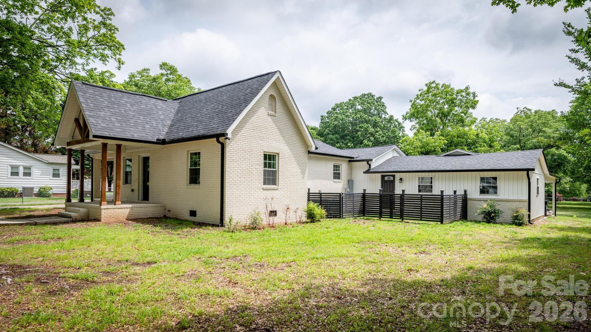 1225 Old Charlotte Road SW — Concord