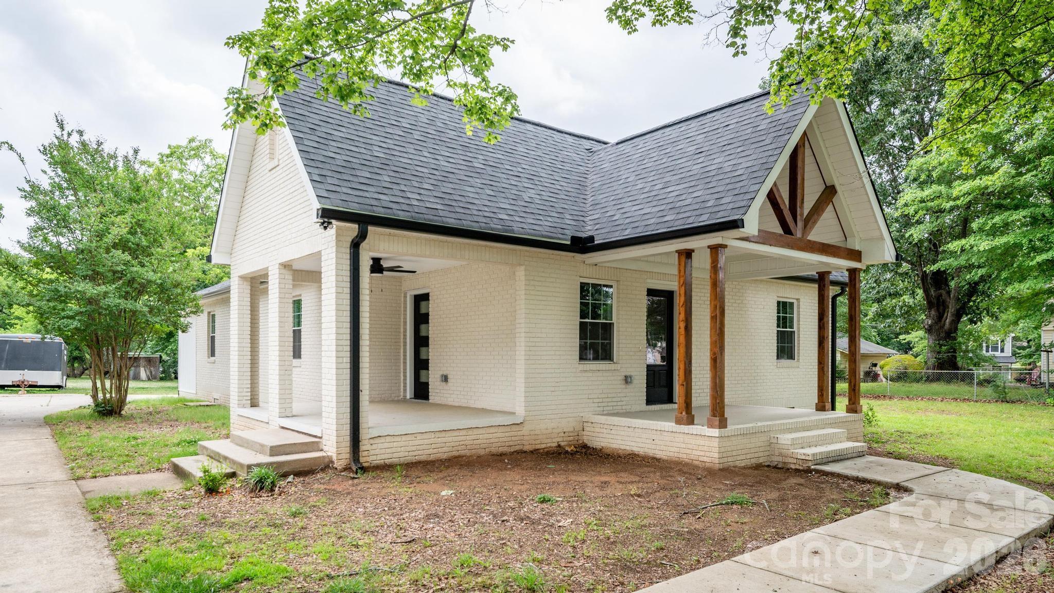 1225 Old Charlotte Road SW — Concord