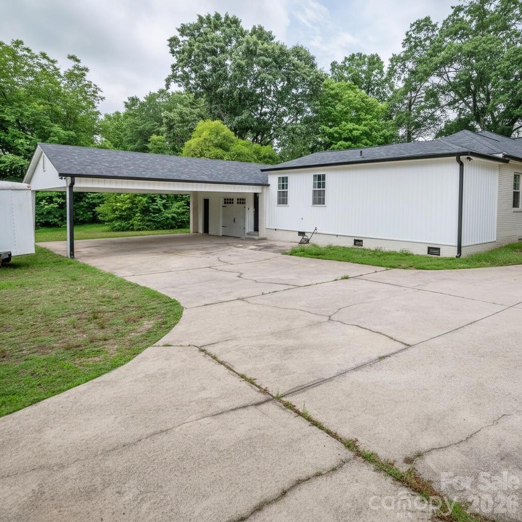 1225 Old Charlotte Road SW — Concord