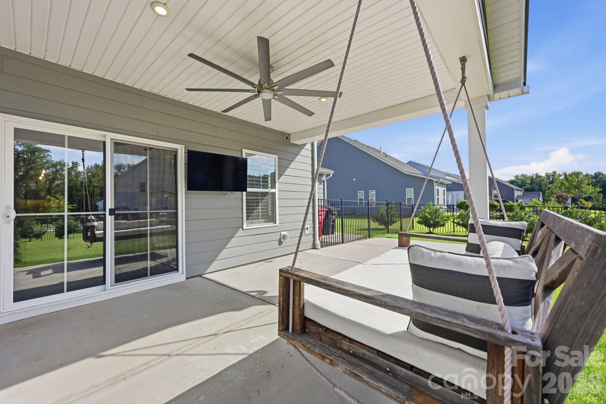 11006 Sound Road — Davidson
