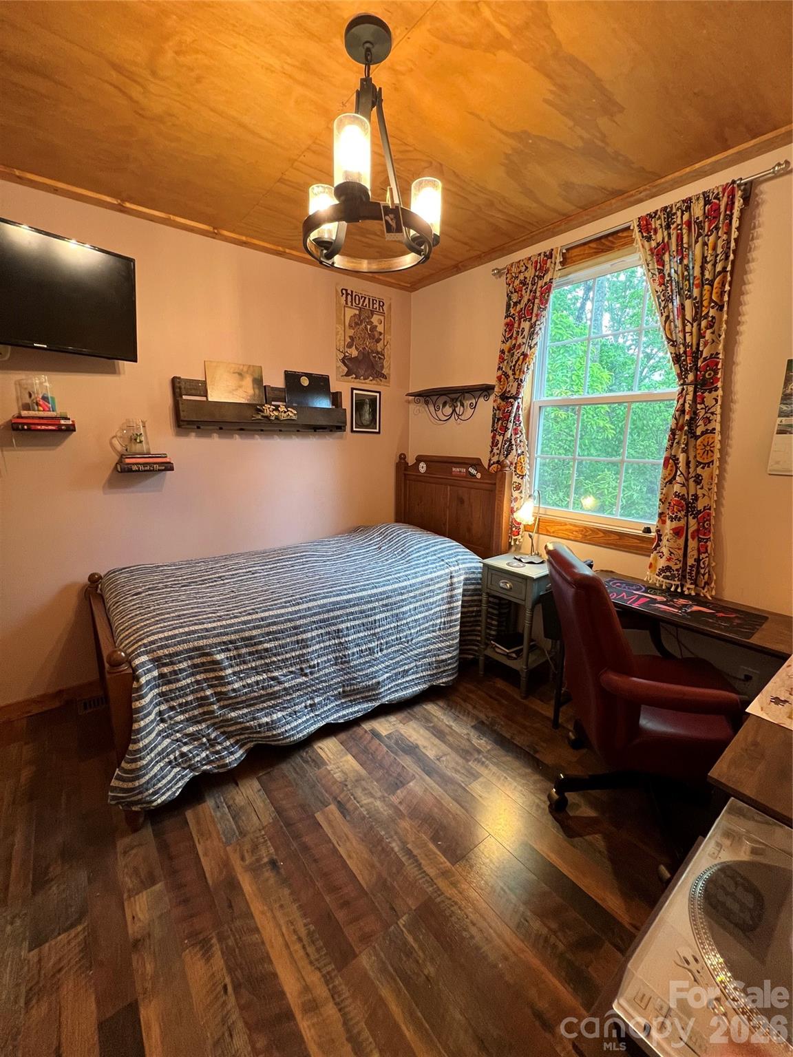 384 Bear Cub Drive — Spruce Pine