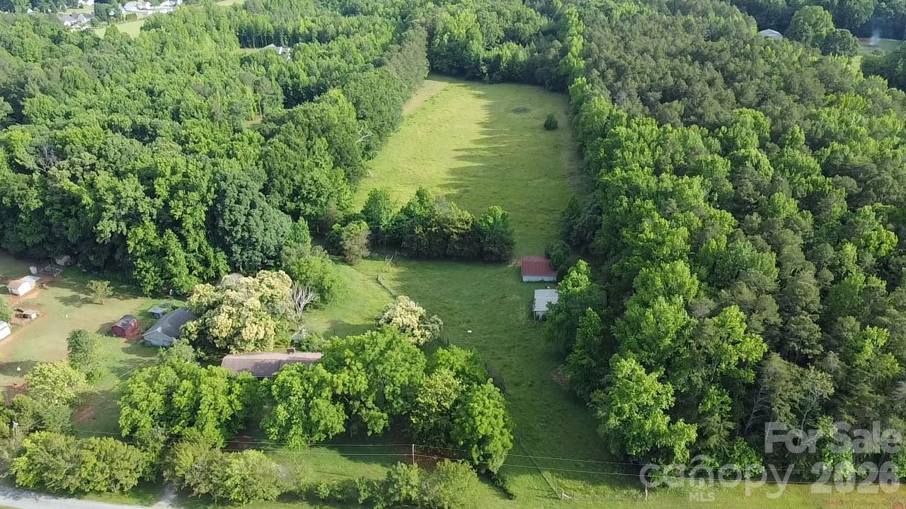 713 Eastbend Lane — Salisbury