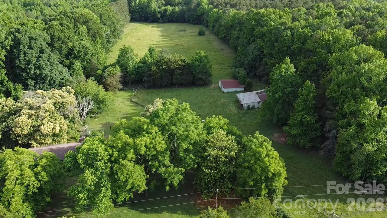 713 Eastbend Lane — Salisbury