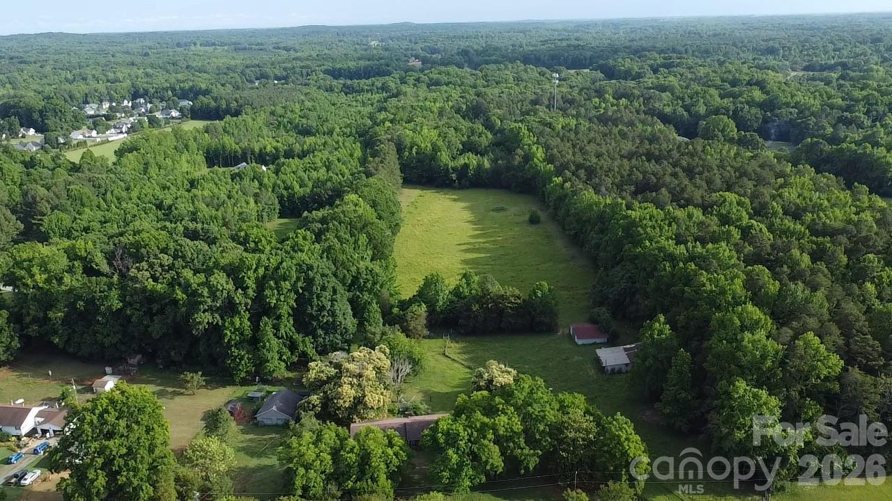 713 Eastbend Lane — Salisbury
