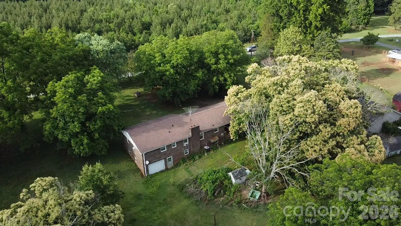 713 Eastbend Lane — Salisbury