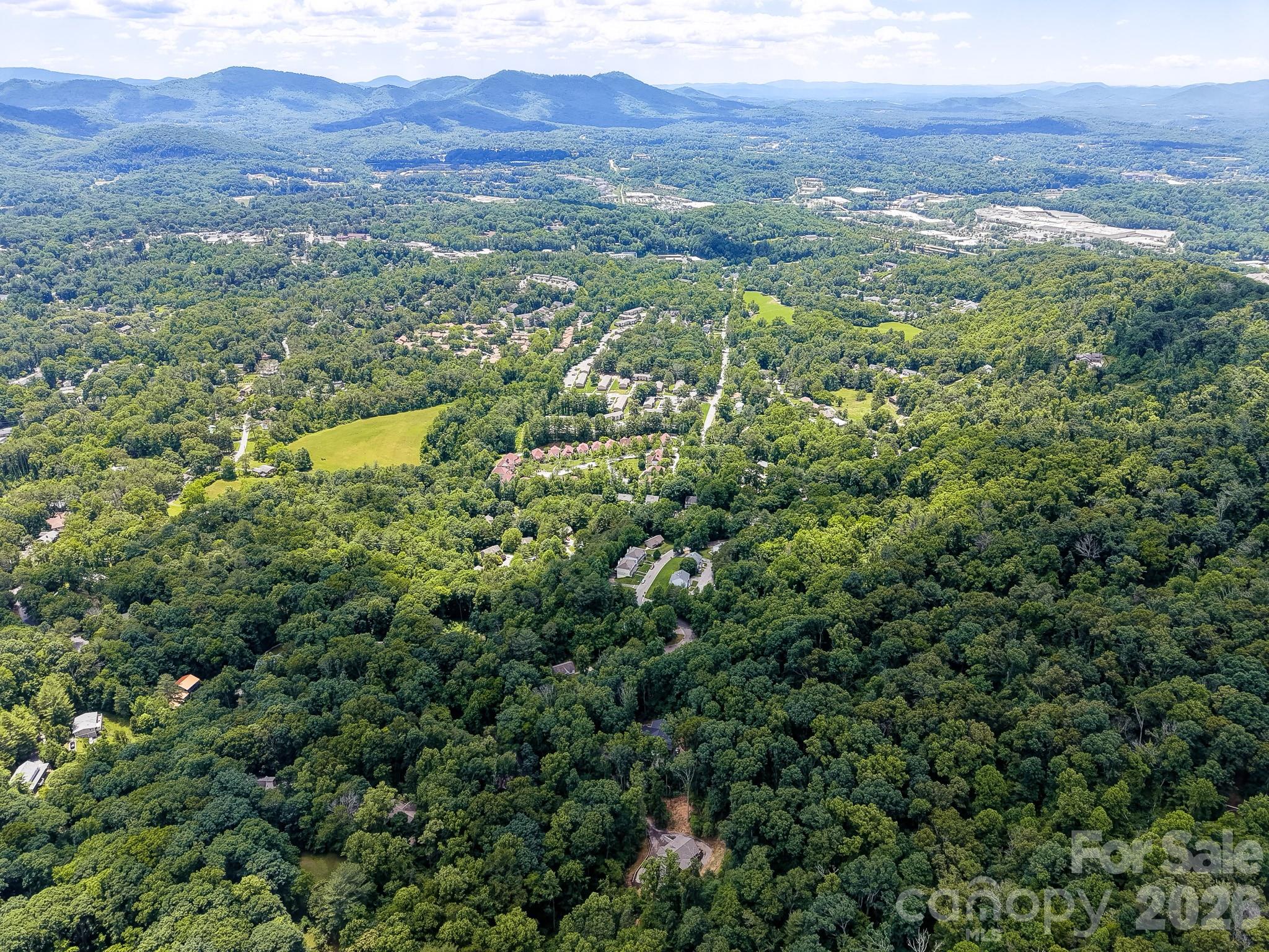 73 Rocking Porch Road — Asheville