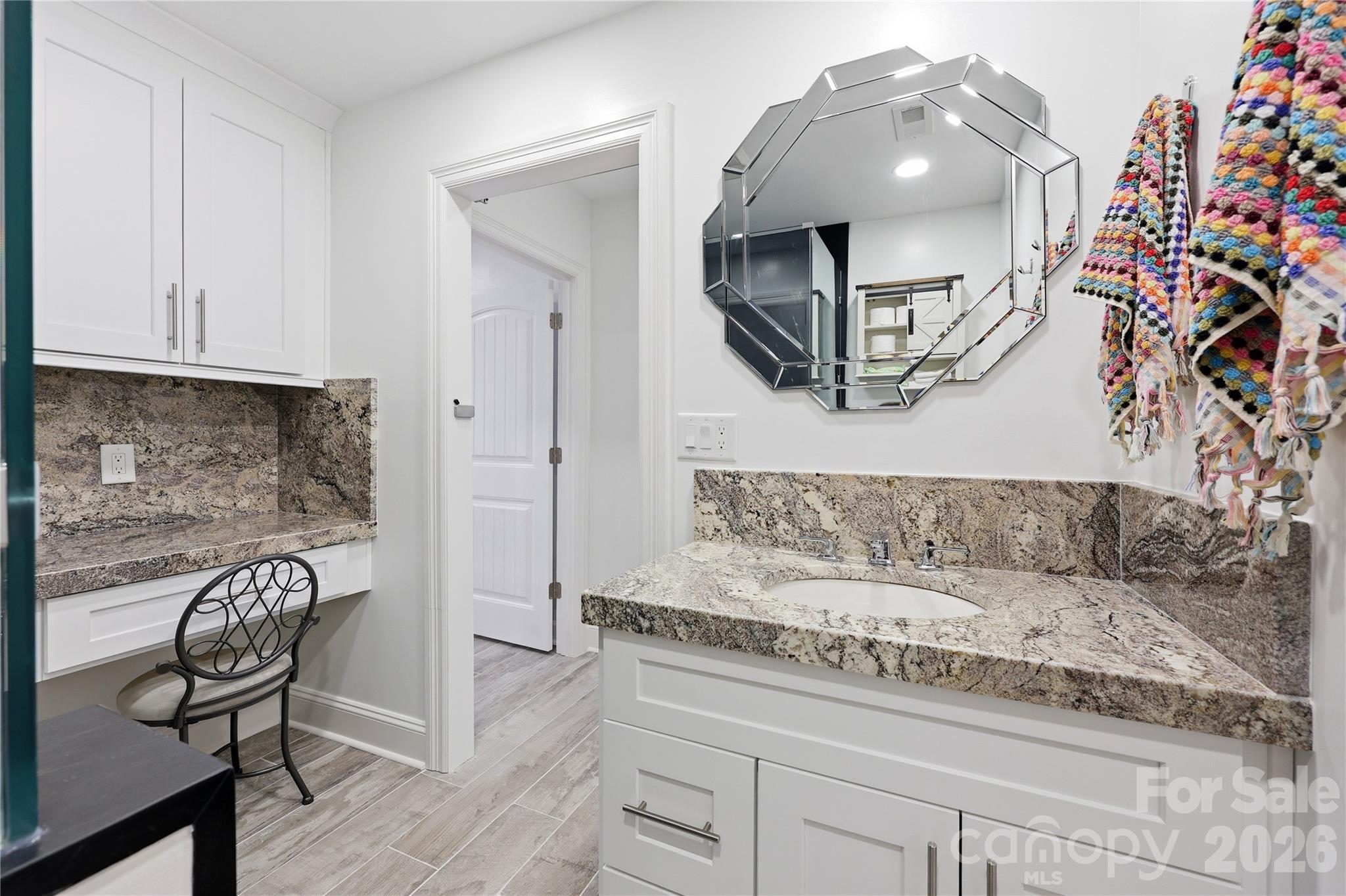 420 Skysail Road — Salisbury