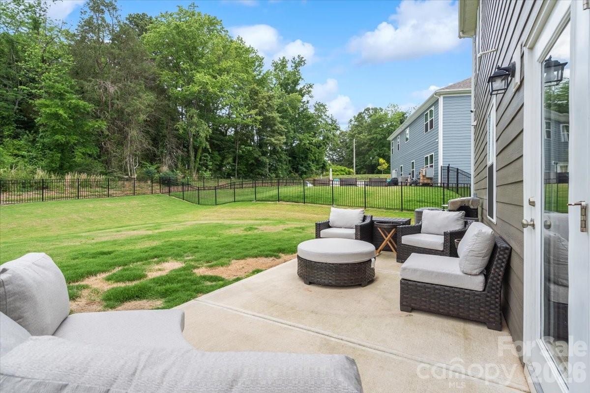 224 Winford Road — Troutman