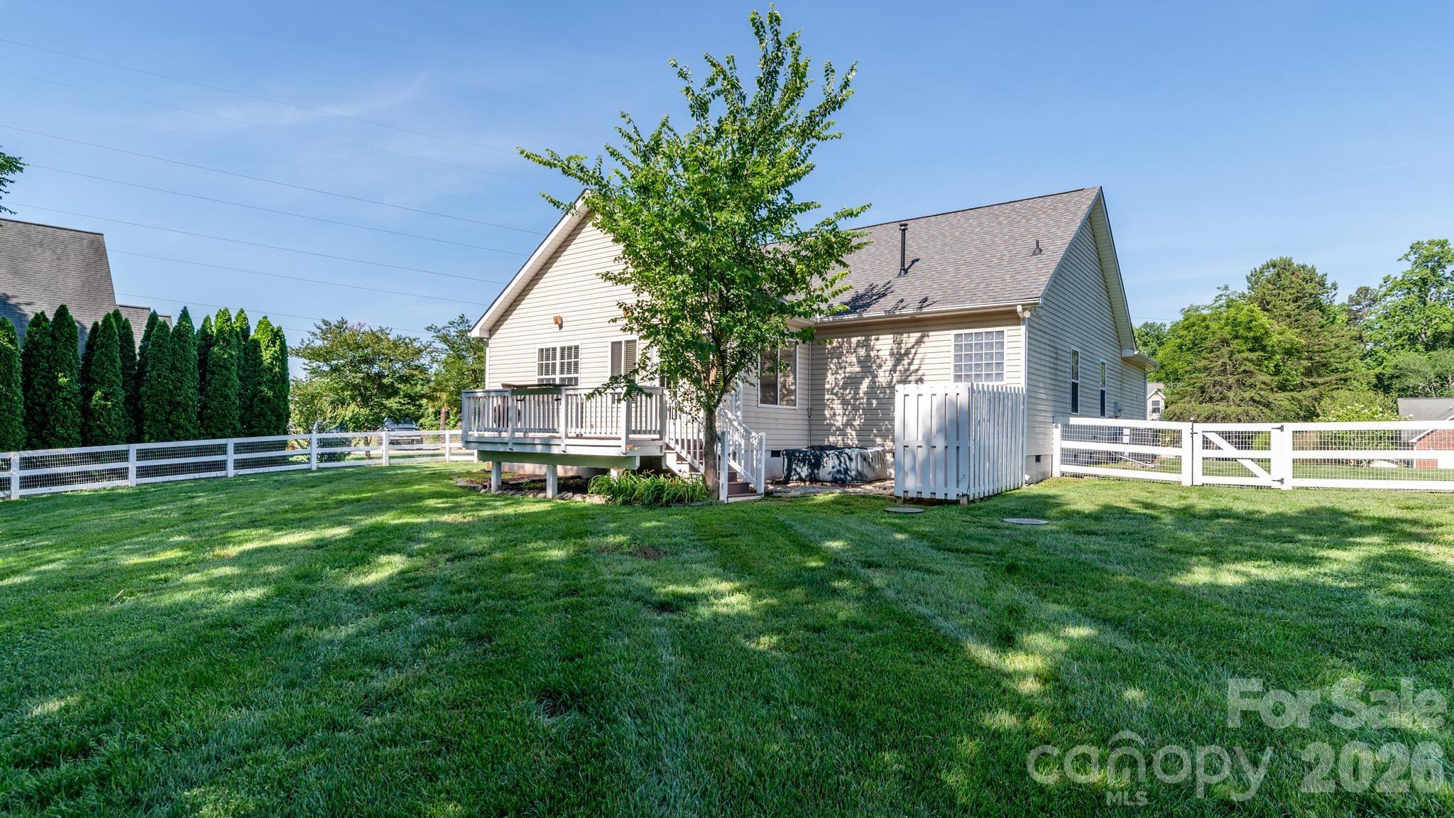 235 Kendra Drive — Mooresville