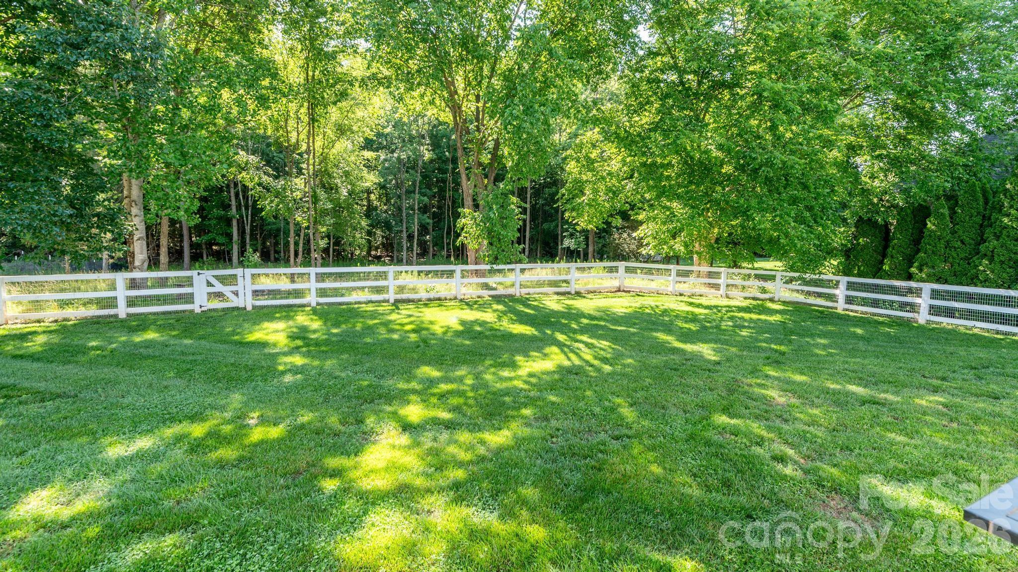235 Kendra Drive — Mooresville